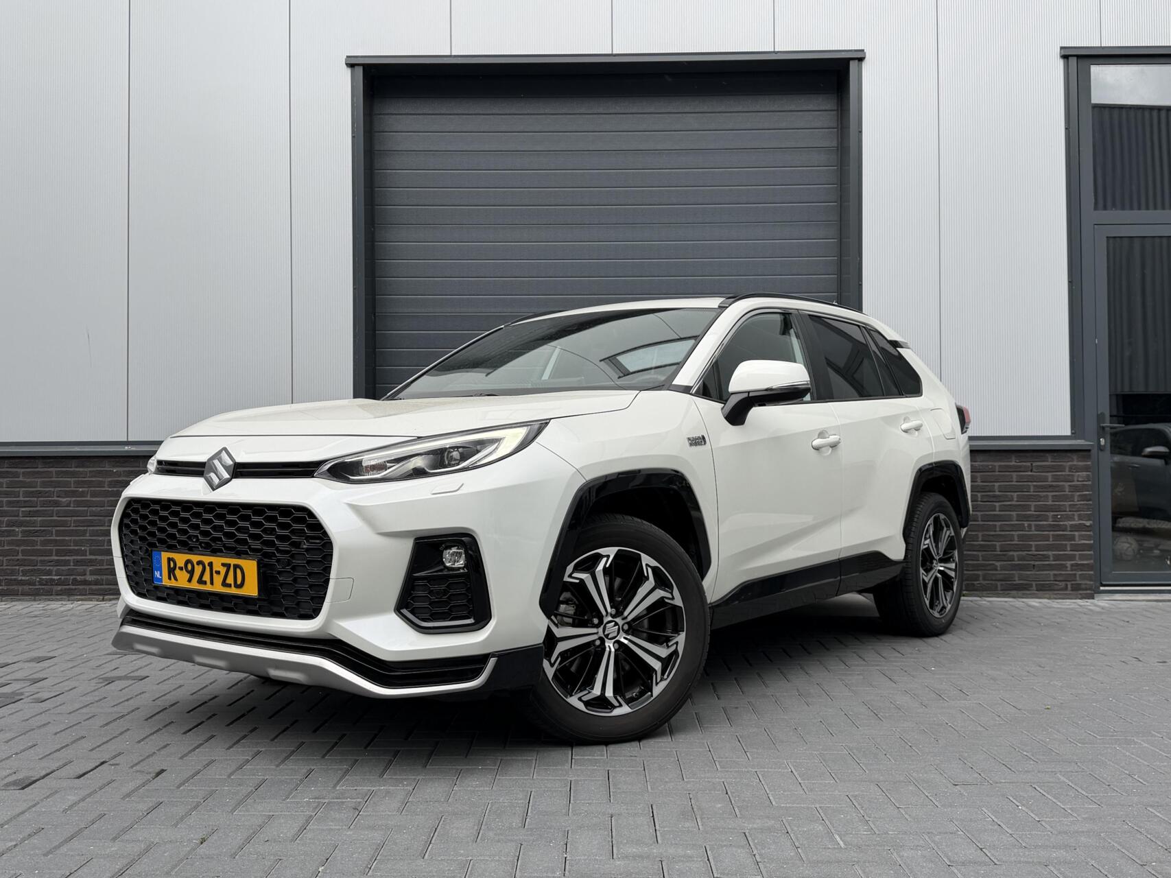Suzuki Suzuki Across 2.5 Plug-in Hybrid Style AWD 2022 - voorkant