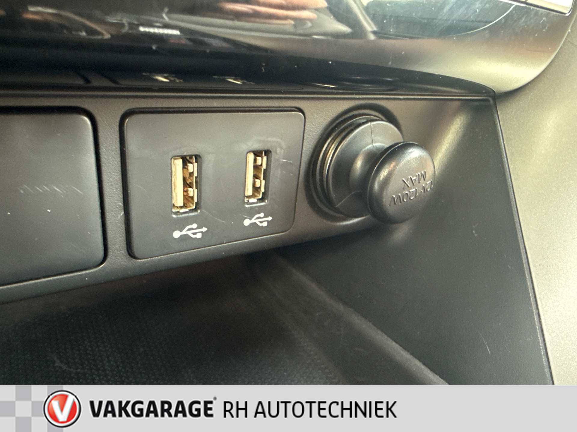 Foto van Mitsubishi Mitsubishi Eclipse Cross