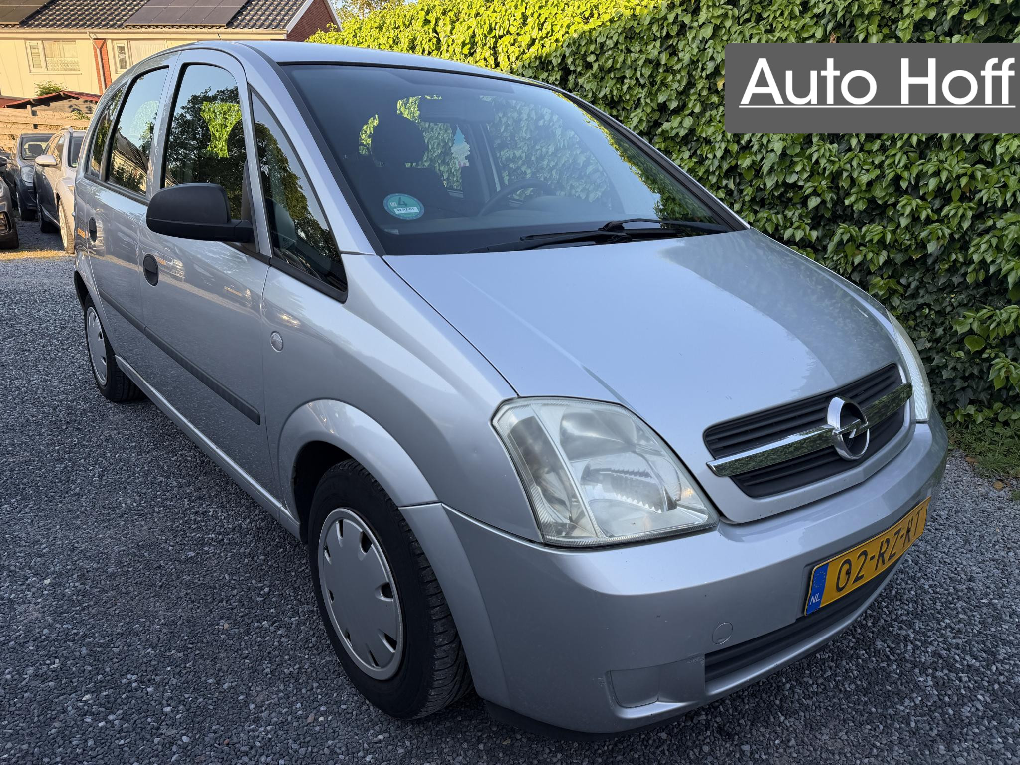 Opel Meriva-a 1.4-16V Essentia 2005 - voorkant