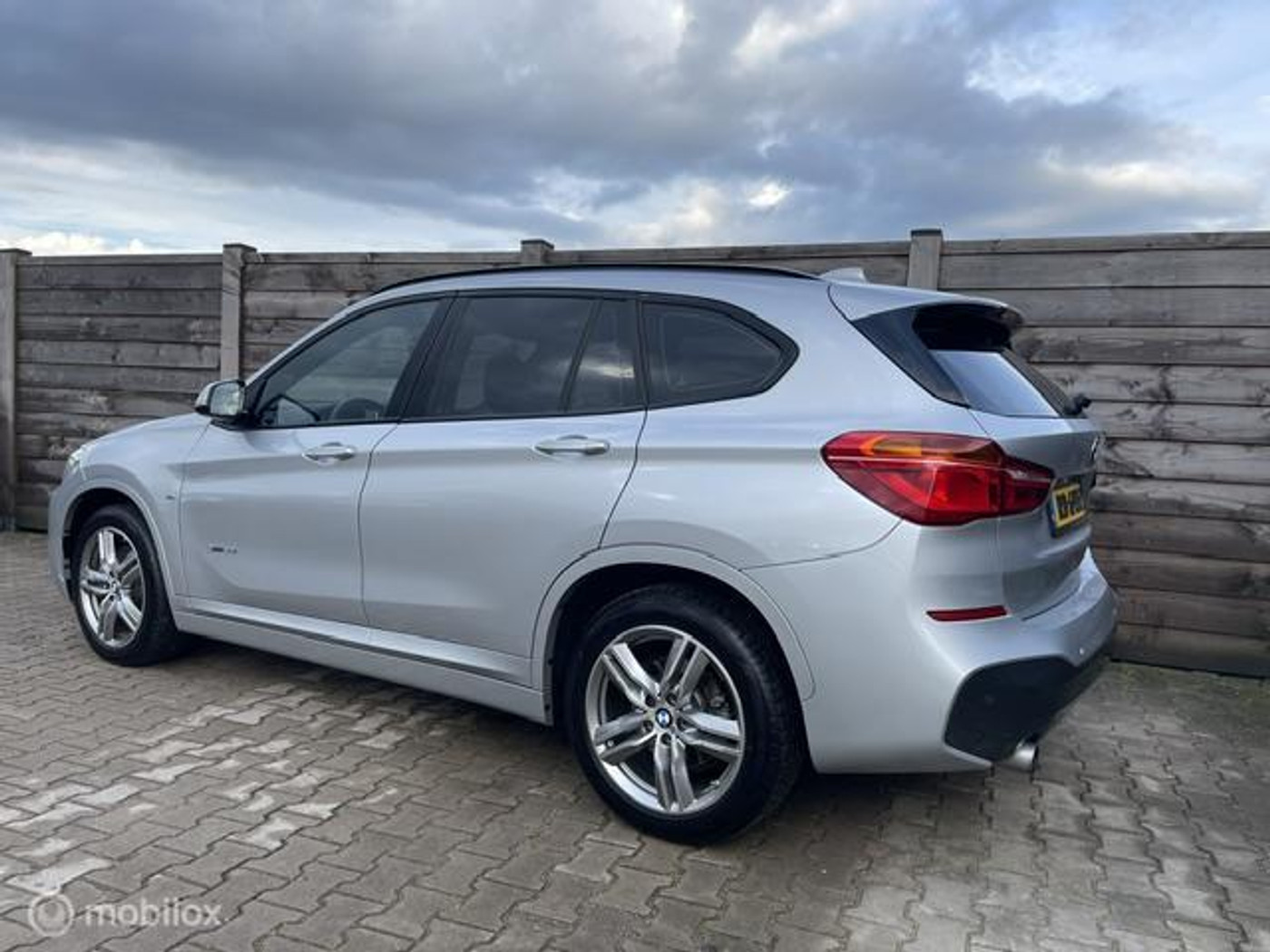 Foto van BMW X1 Sdrive20i