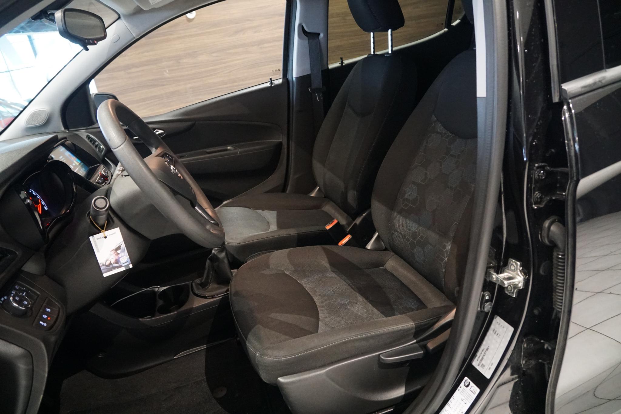 Foto van Opel Karl Rocks / Viva Rocks