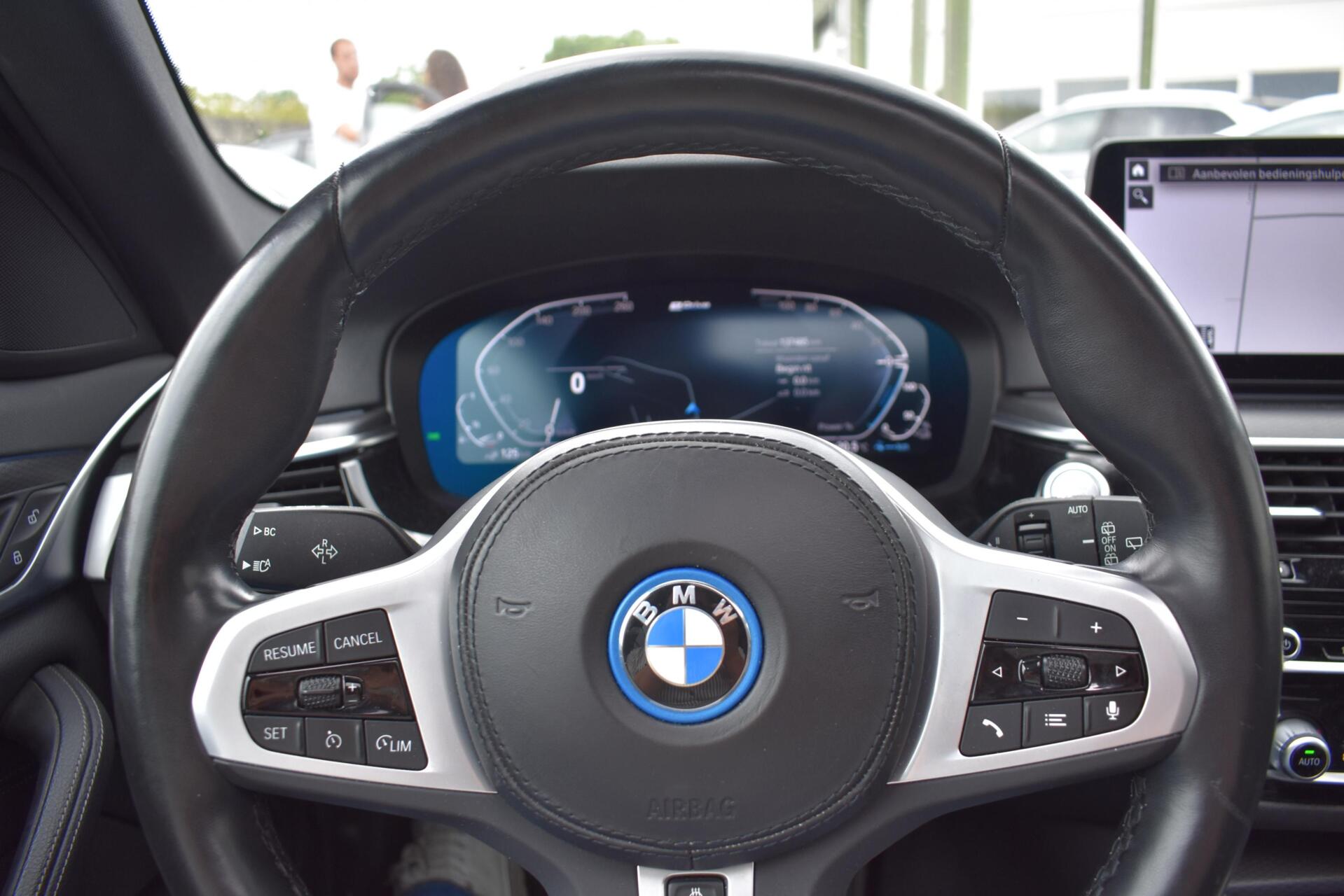 Foto van BMW 530e