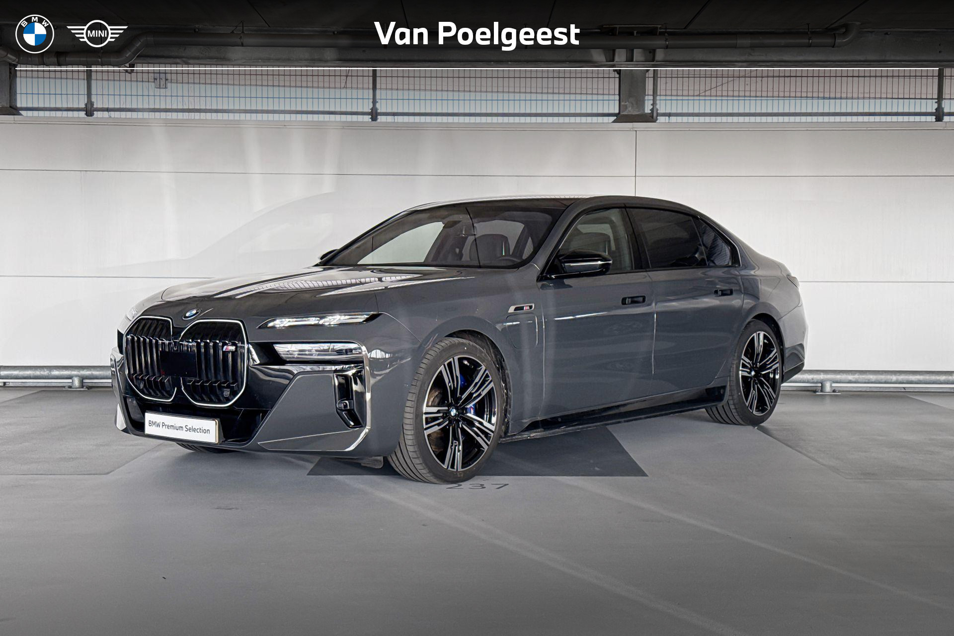 BMW M760e xDrive M760e xDrive 2024 - voorkant