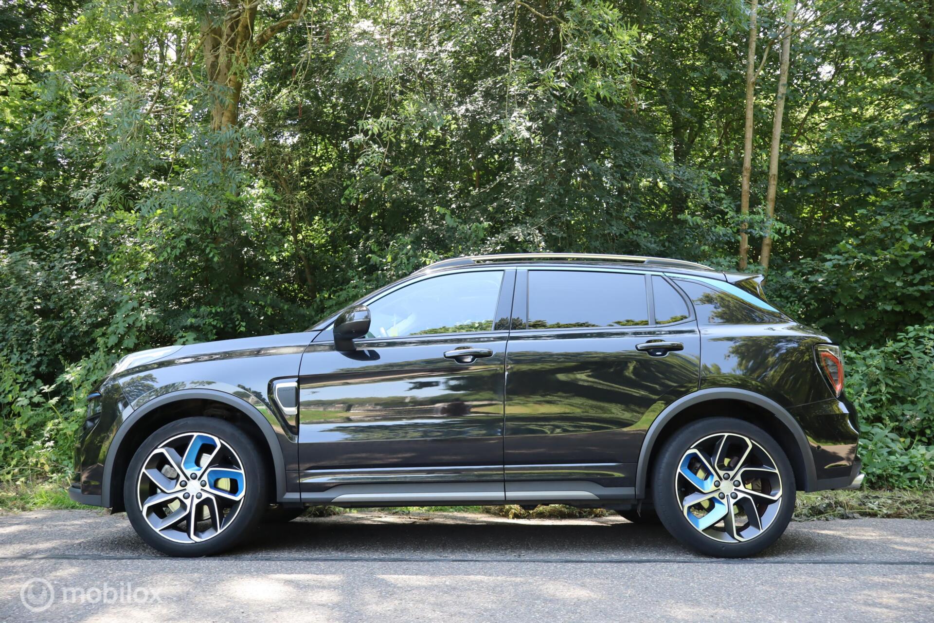 Foto van Lynk&co LYNK & Co 01