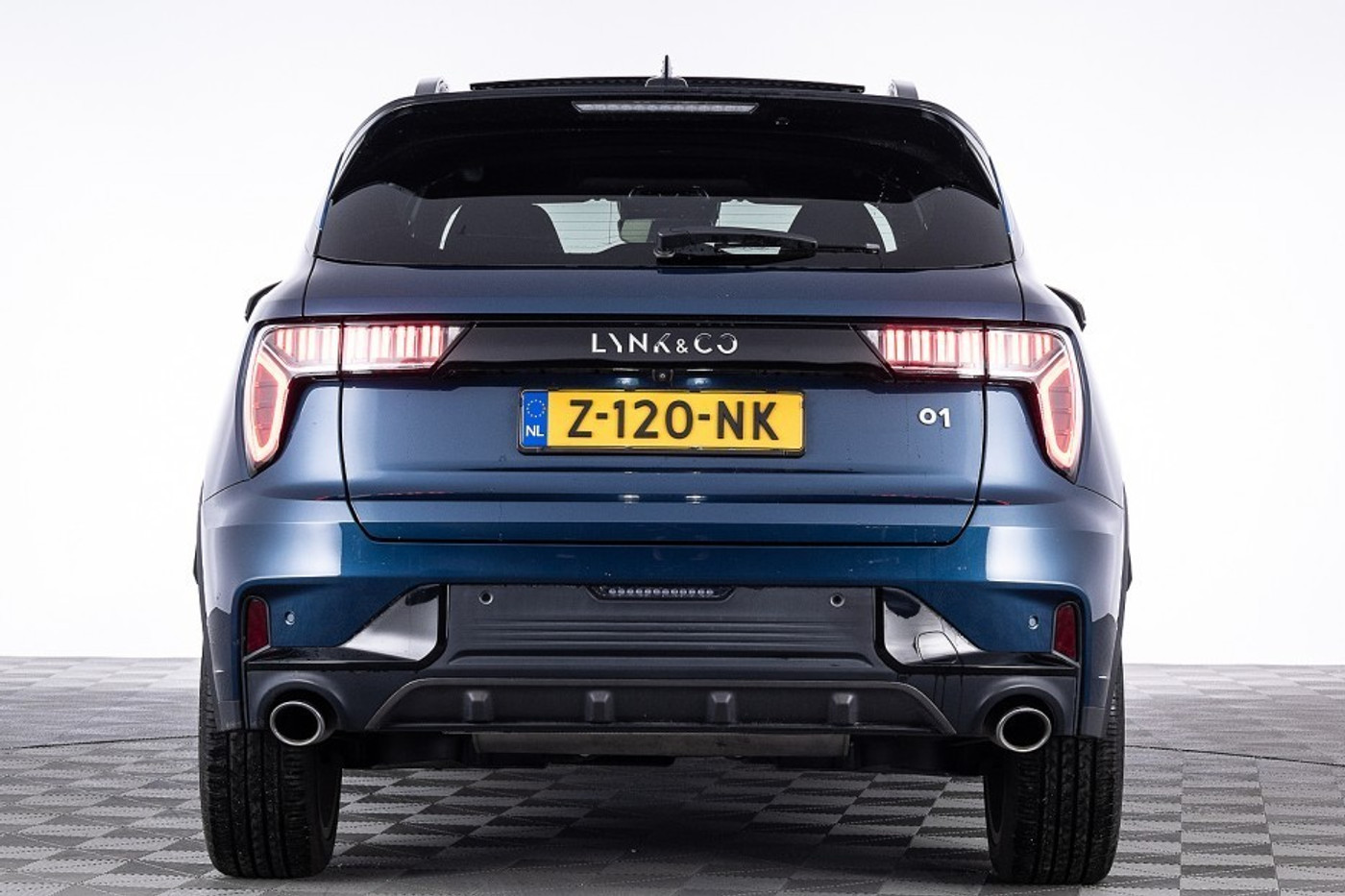 Foto van Lynk&co LYNK & Co 01