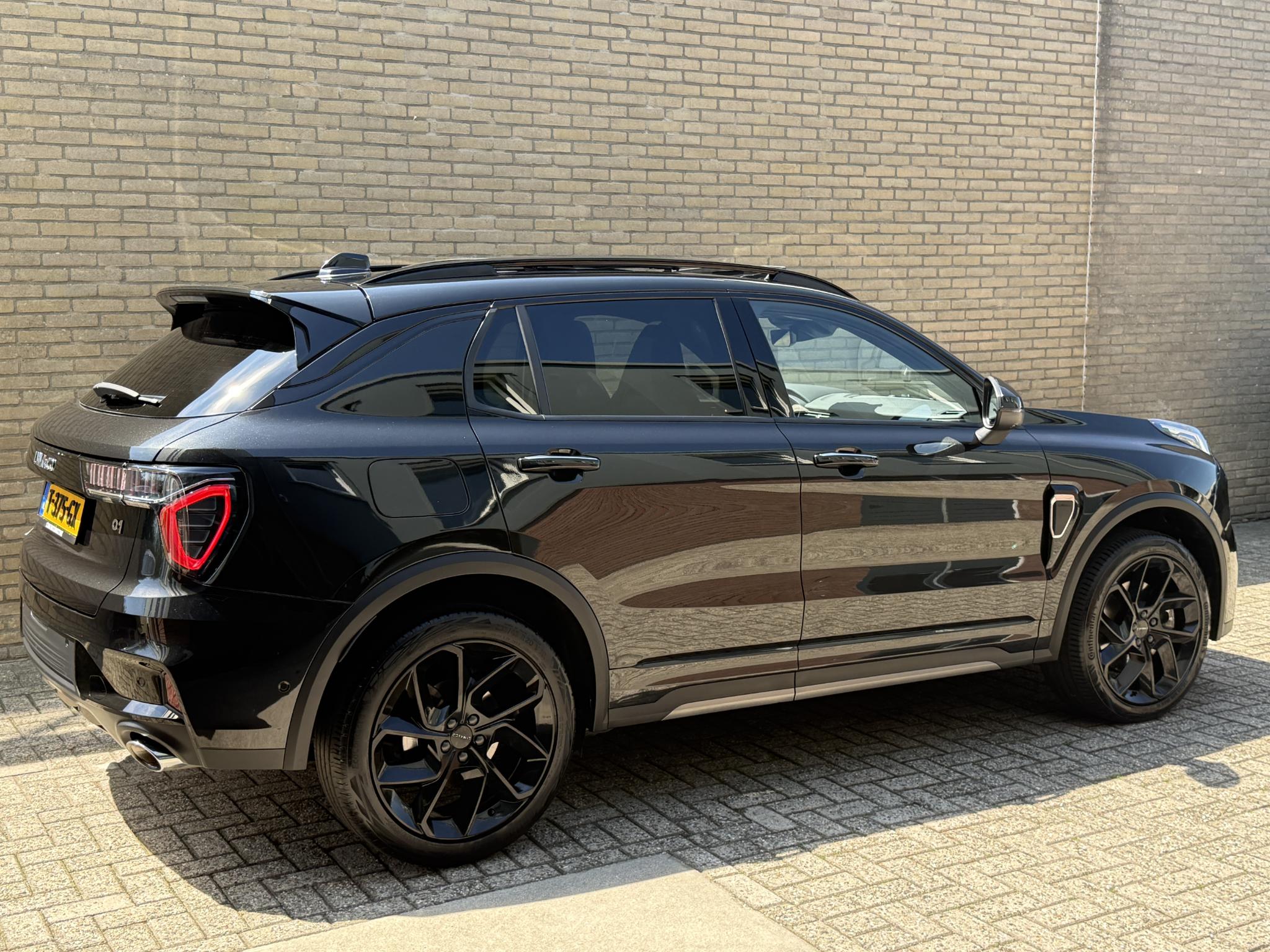 Foto van Lynk&co LYNK & Co 01