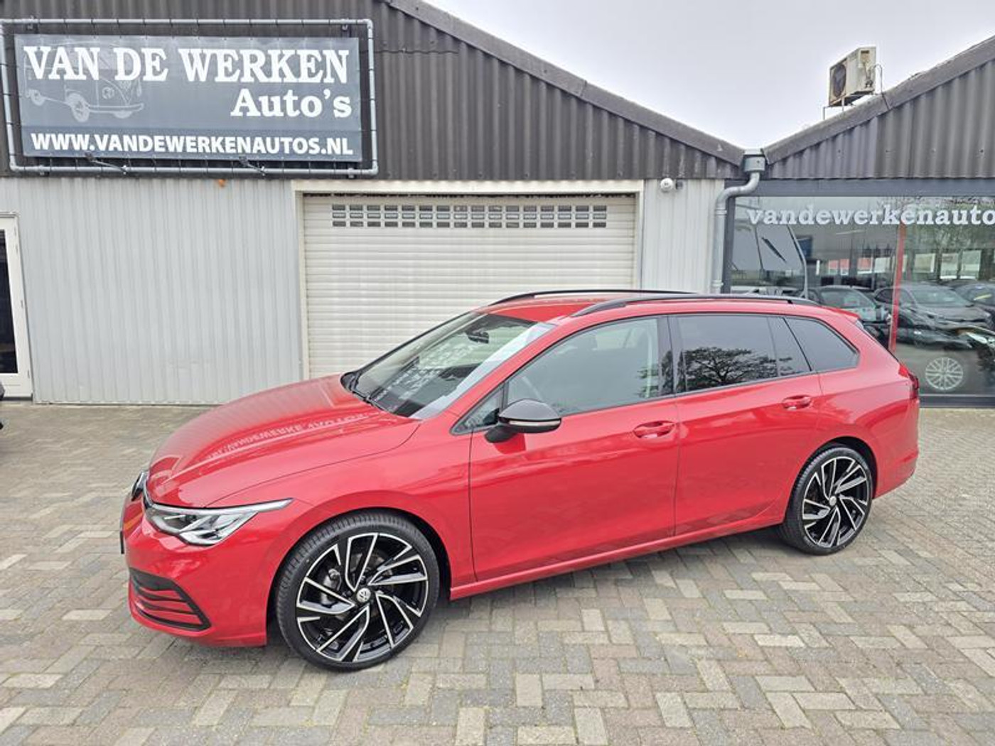 Volkswagen Golf Variant 1.0 eTSI Life Black Style AUTOMAAT Clima|Navi|Virtual|19inch|LED|Nap!! 2022 - voorkant