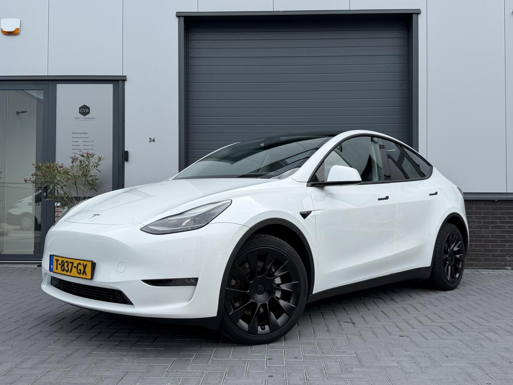 Tesla Model Y Long Range AWD 75 kWh 2023 - voorkant