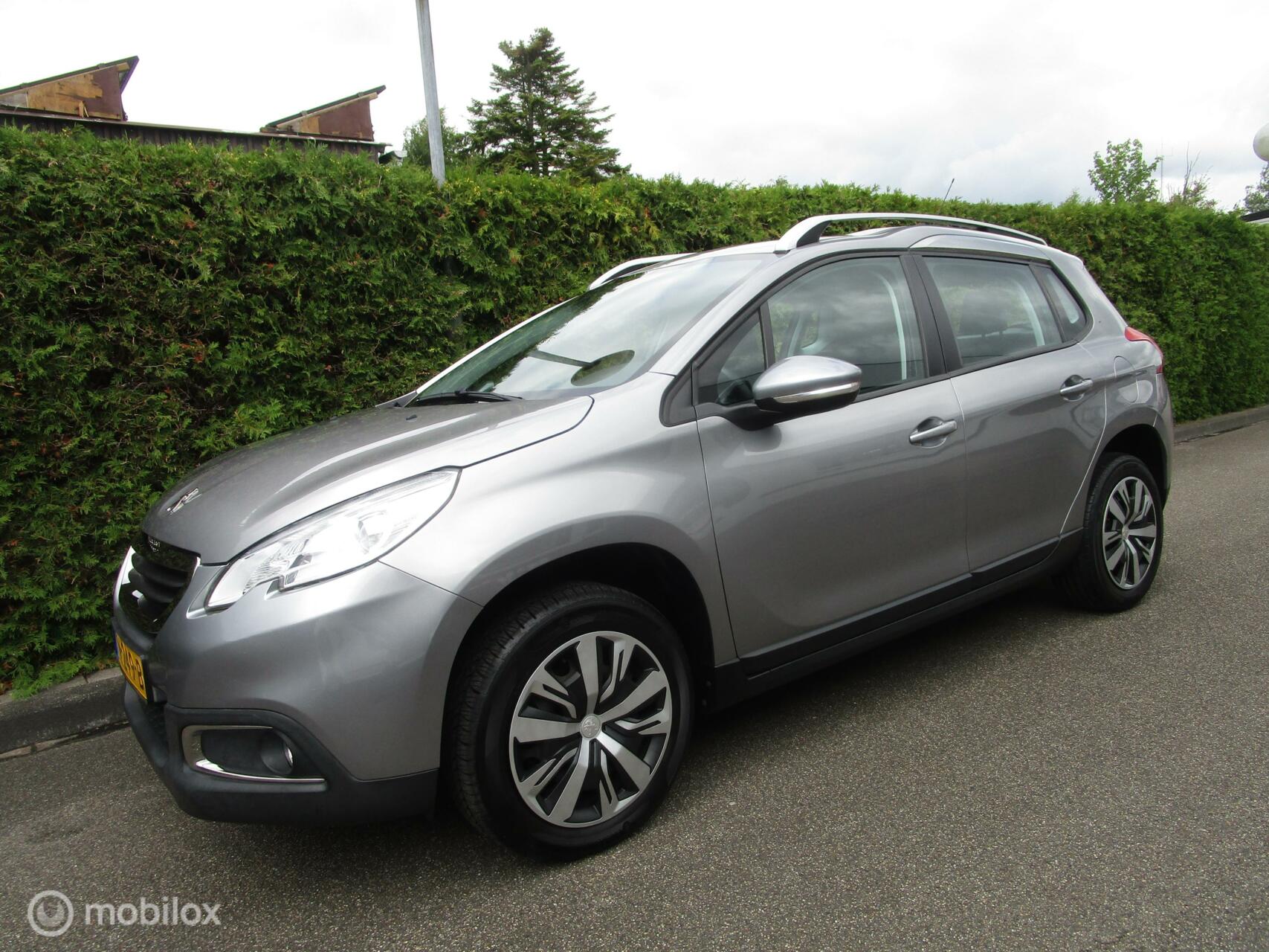 Peugeot 2008 1.2 VTi ACTIVE - AIRCO - TREKHAAK 2014 - voorkant
