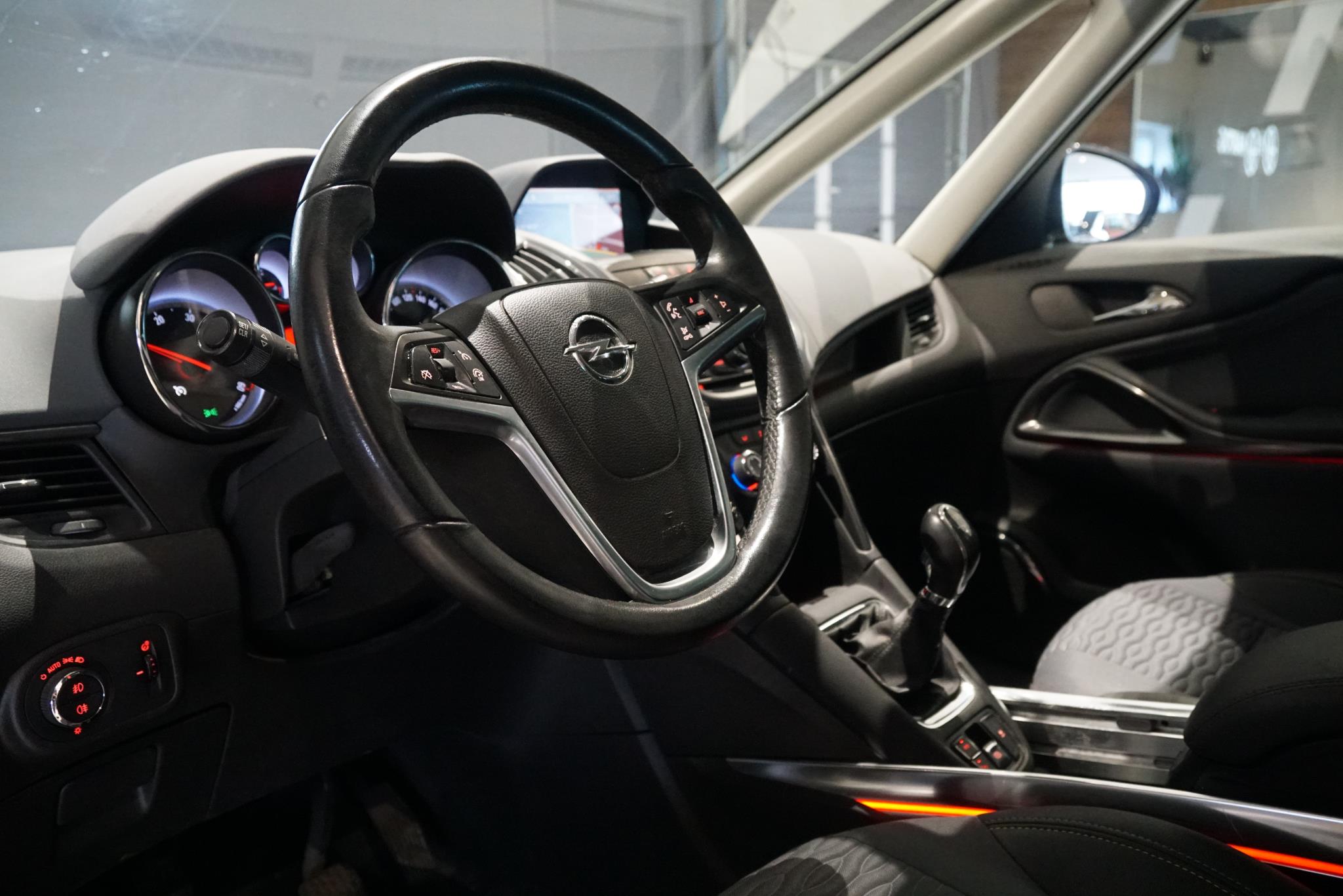 Foto van Opel Zafira Tourer