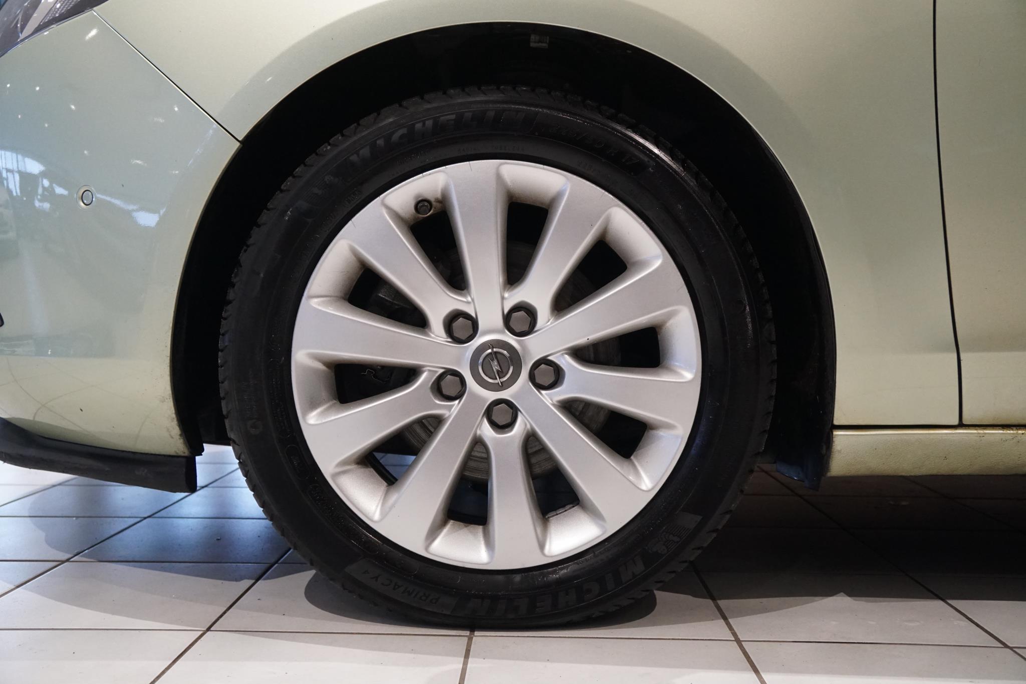 Foto van Opel Zafira Tourer