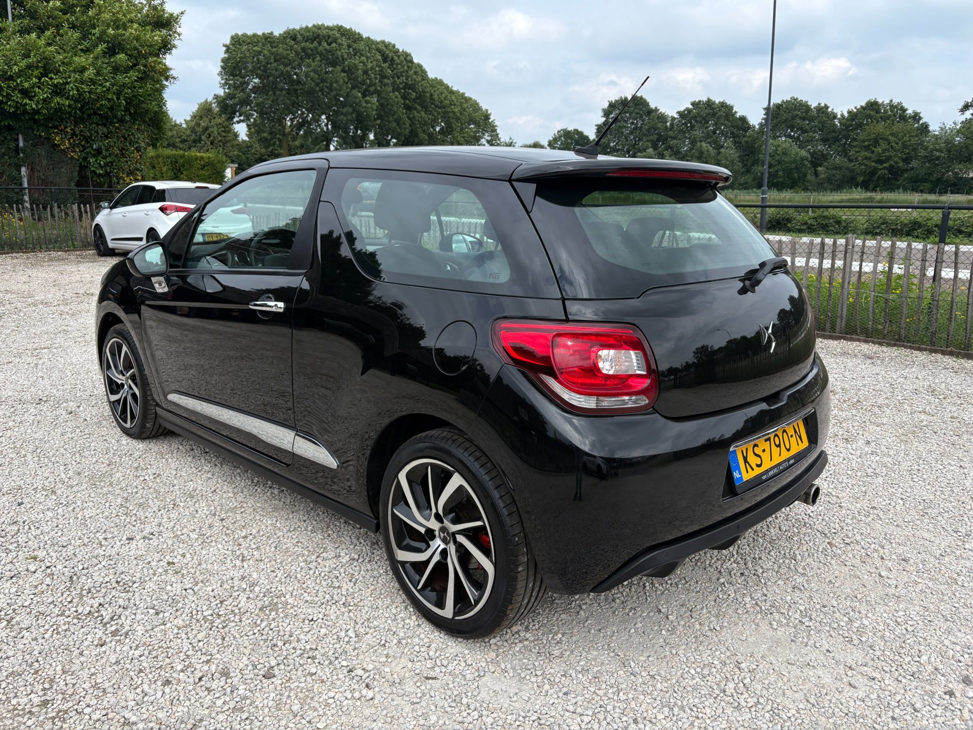 Foto van DS DS 3