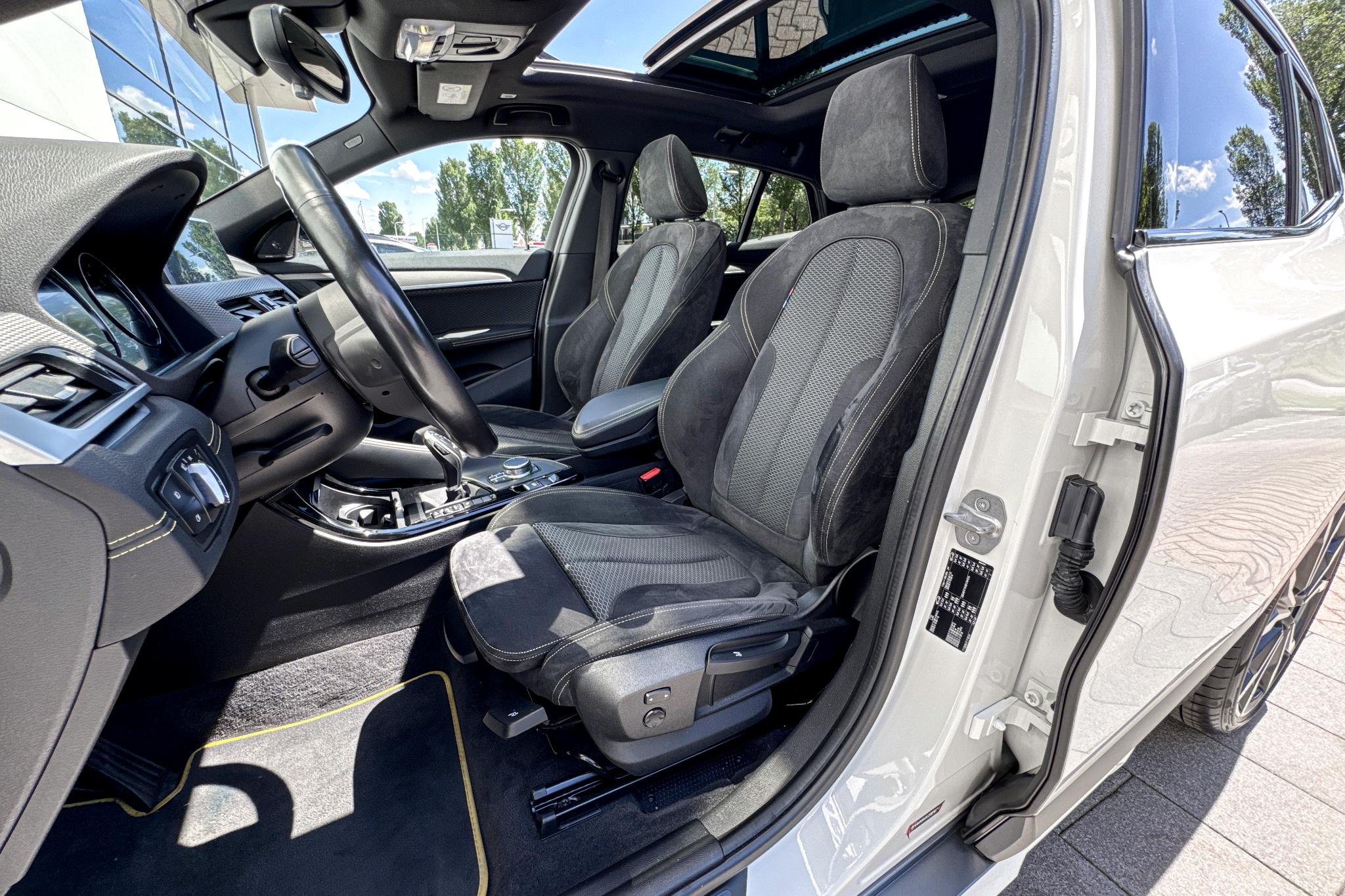 Foto van BMW X2 Sdrive18i