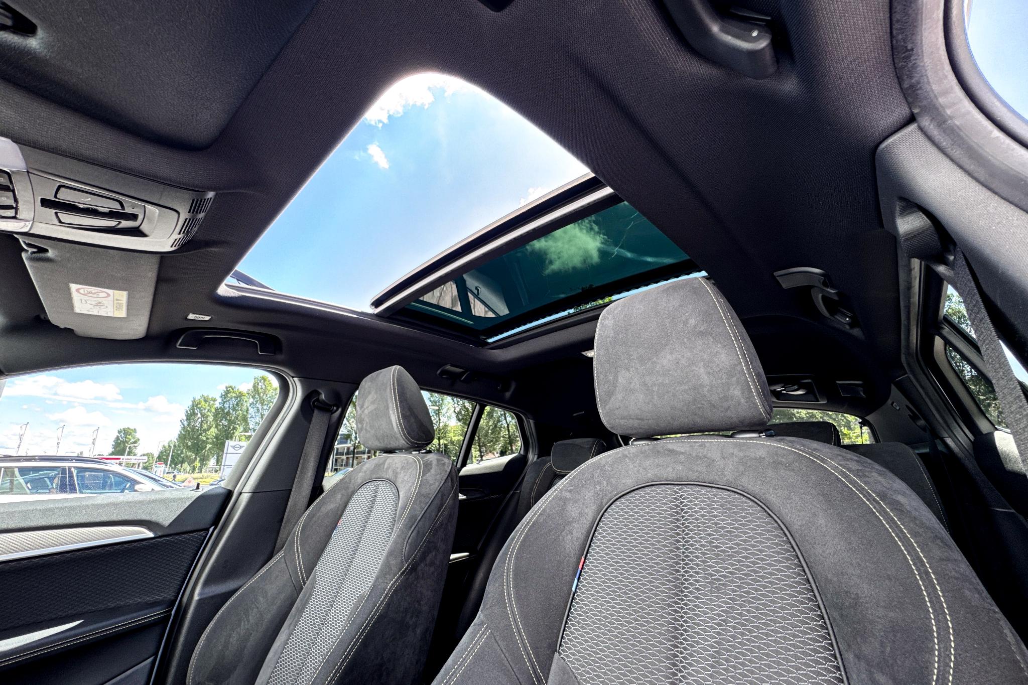 Foto van BMW X2 Sdrive18i