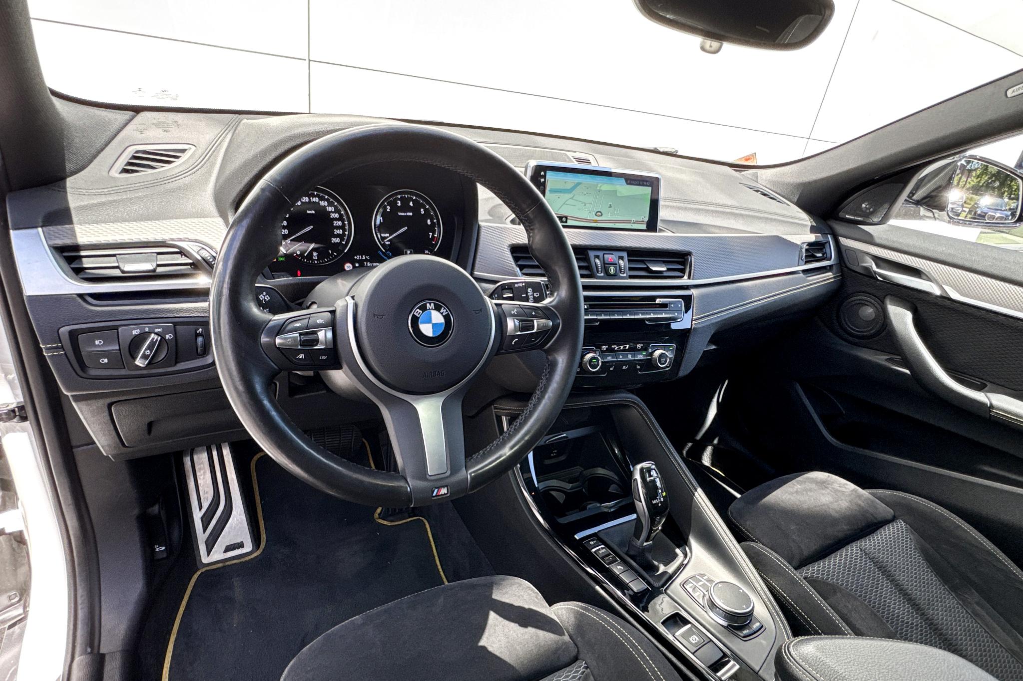 Foto van BMW X2 Sdrive18i
