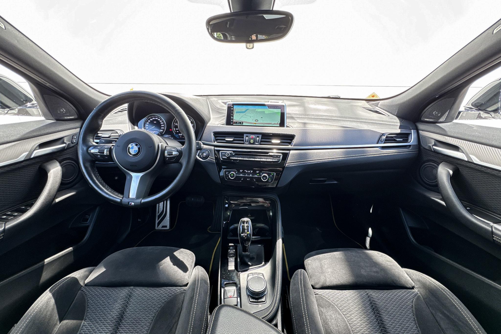Foto van BMW X2 Sdrive18i