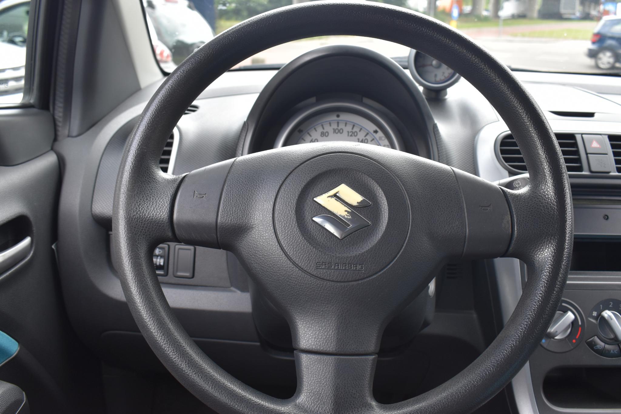 Foto van Suzuki Splash
