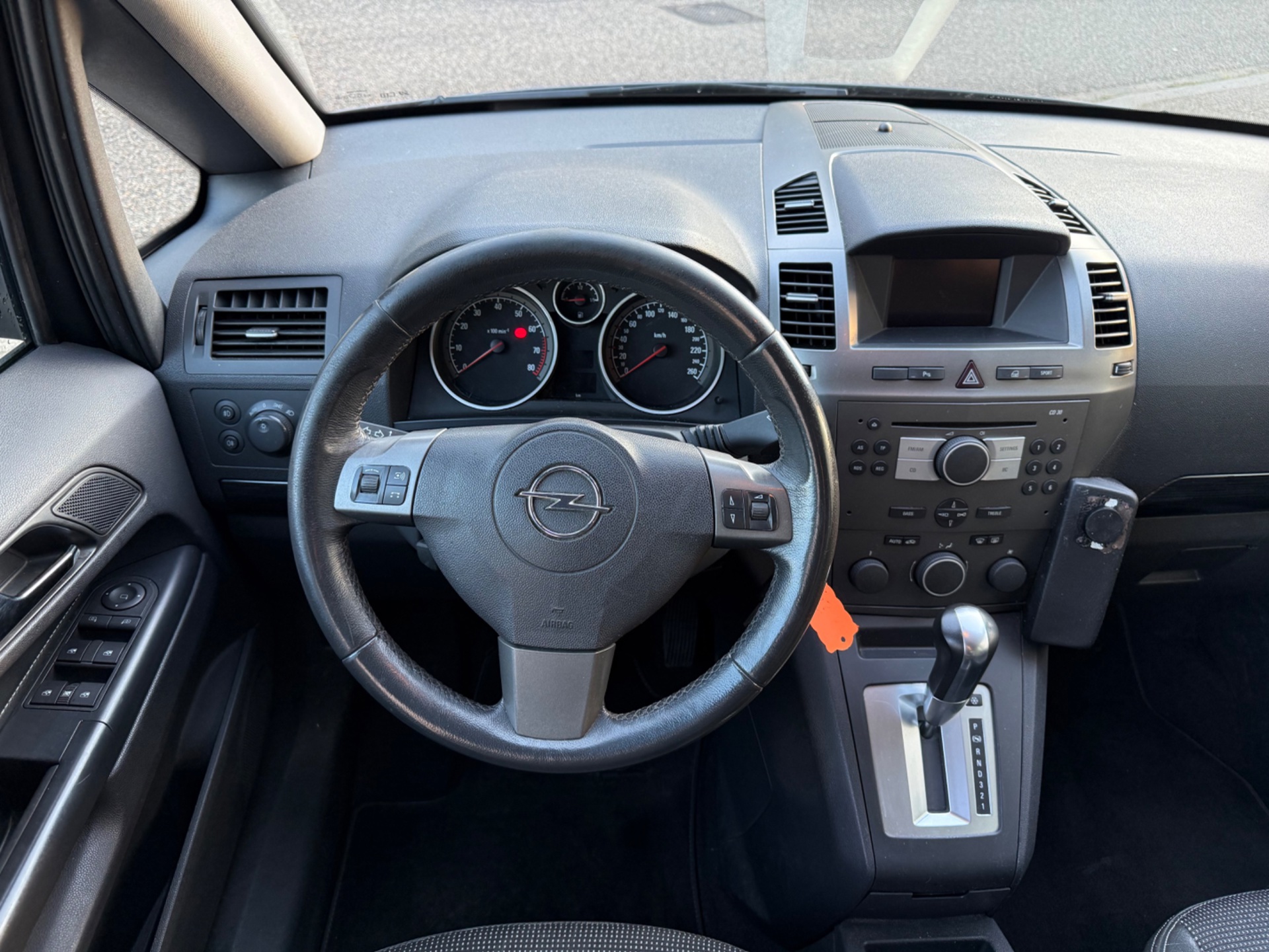 Foto van Opel Zafira