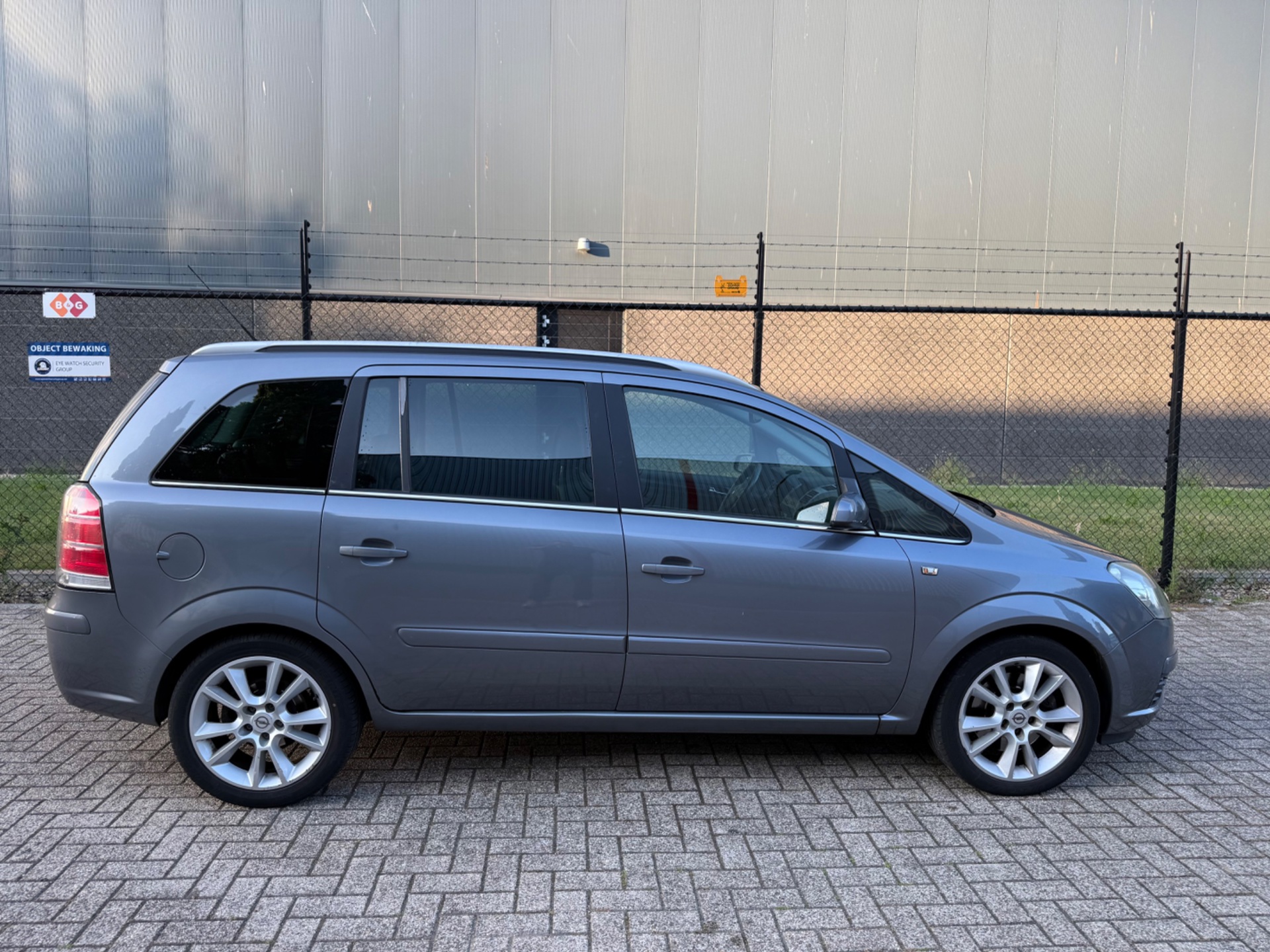 Foto van Opel Zafira