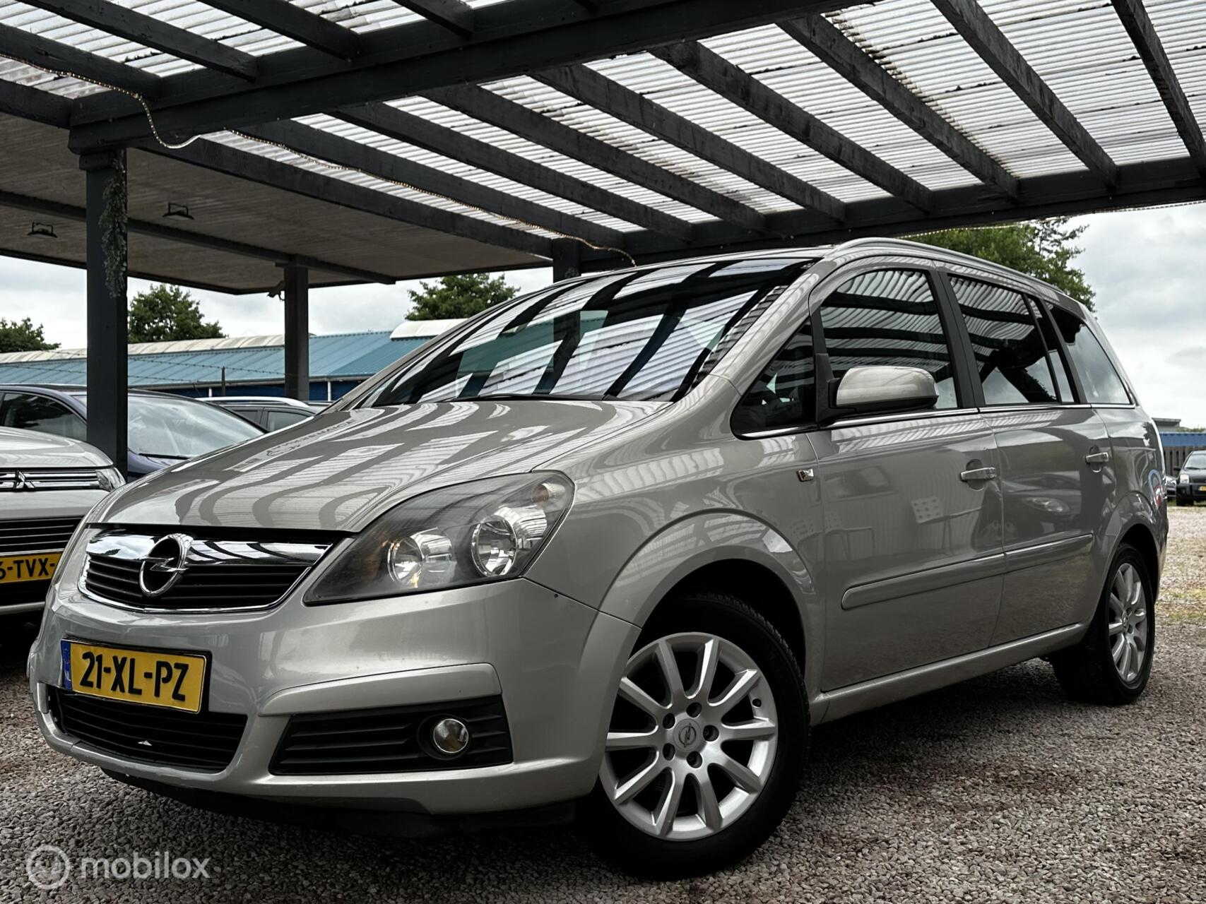 Foto van Opel Zafira
