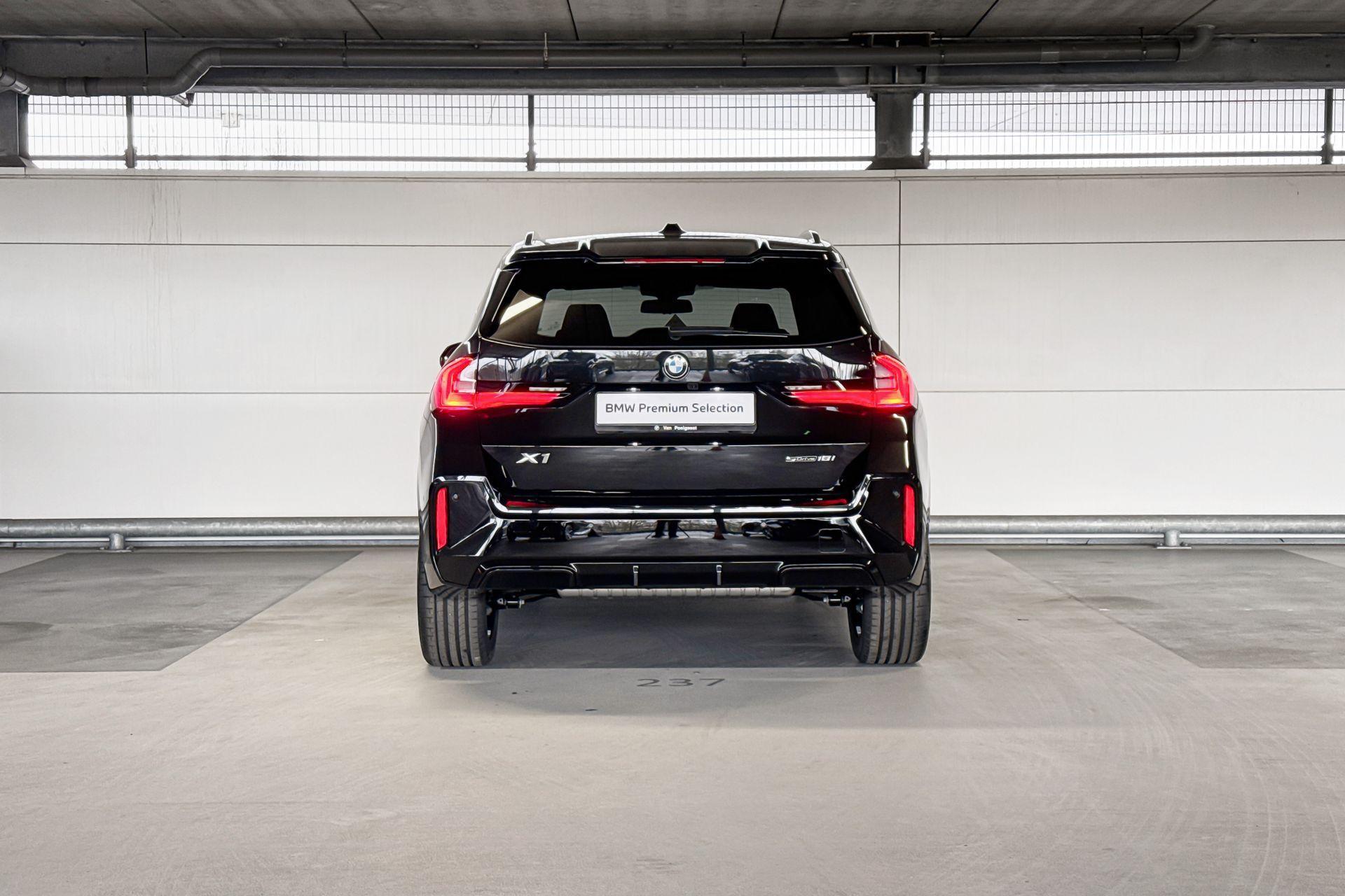 Foto van BMW X1 Sdrive18i
