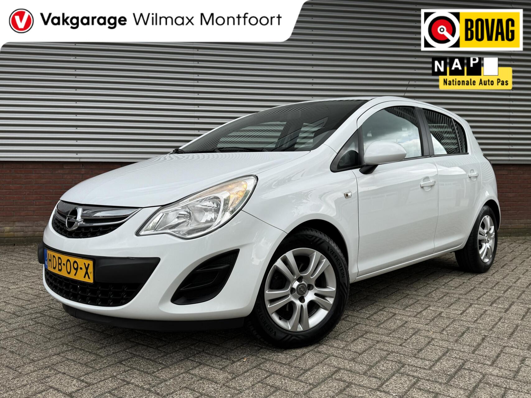 Opel Corsa 1.4-16V Anniversary Edition|Automaat|Airco|5-Deurs|Parkeersensoren A.| 2012 - voorkant