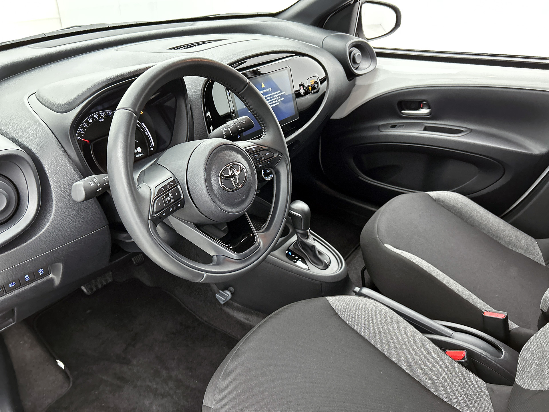 Foto van Toyota Toyota Aygo X
