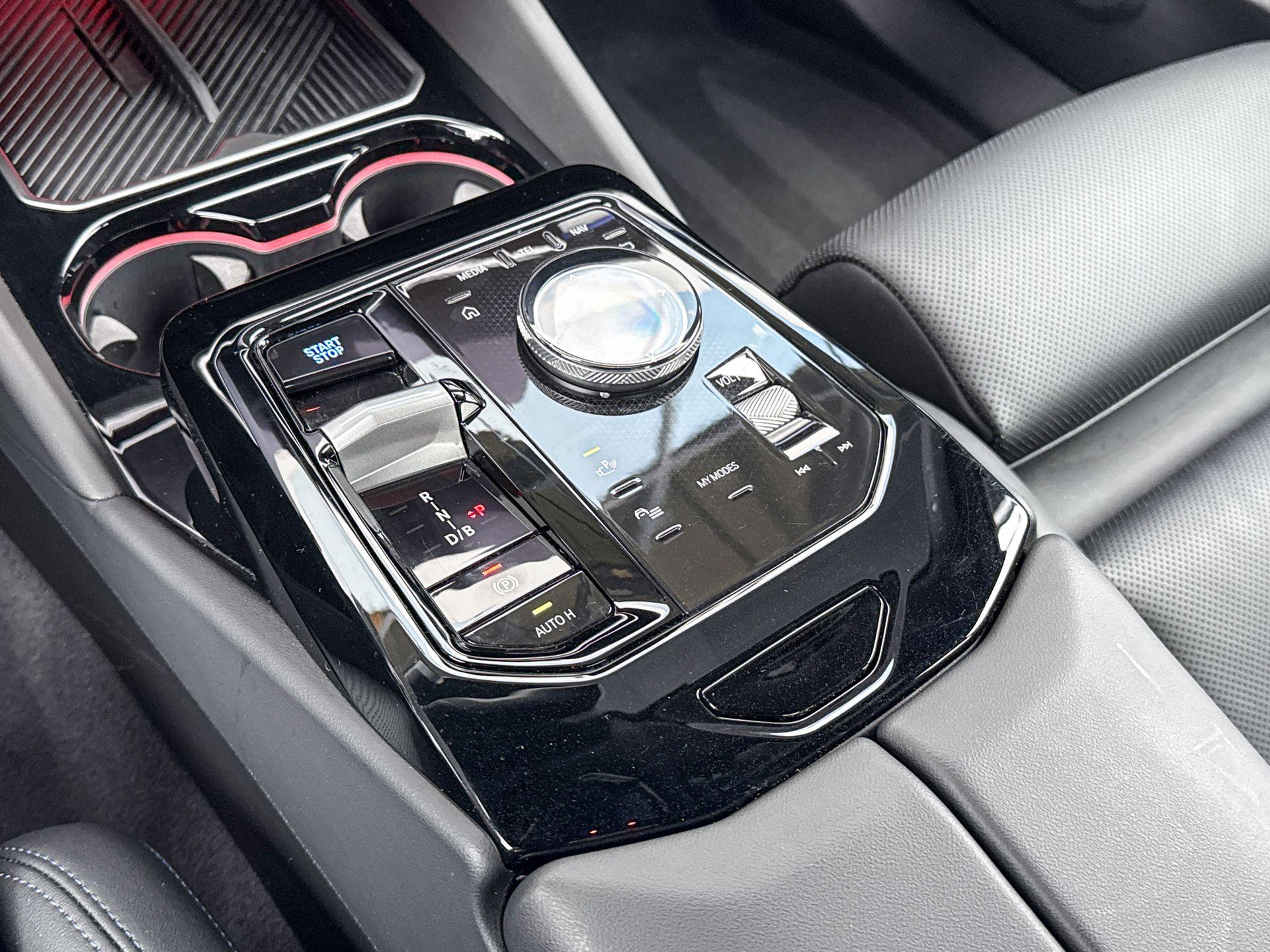 Foto van BMW I5 Edrive40