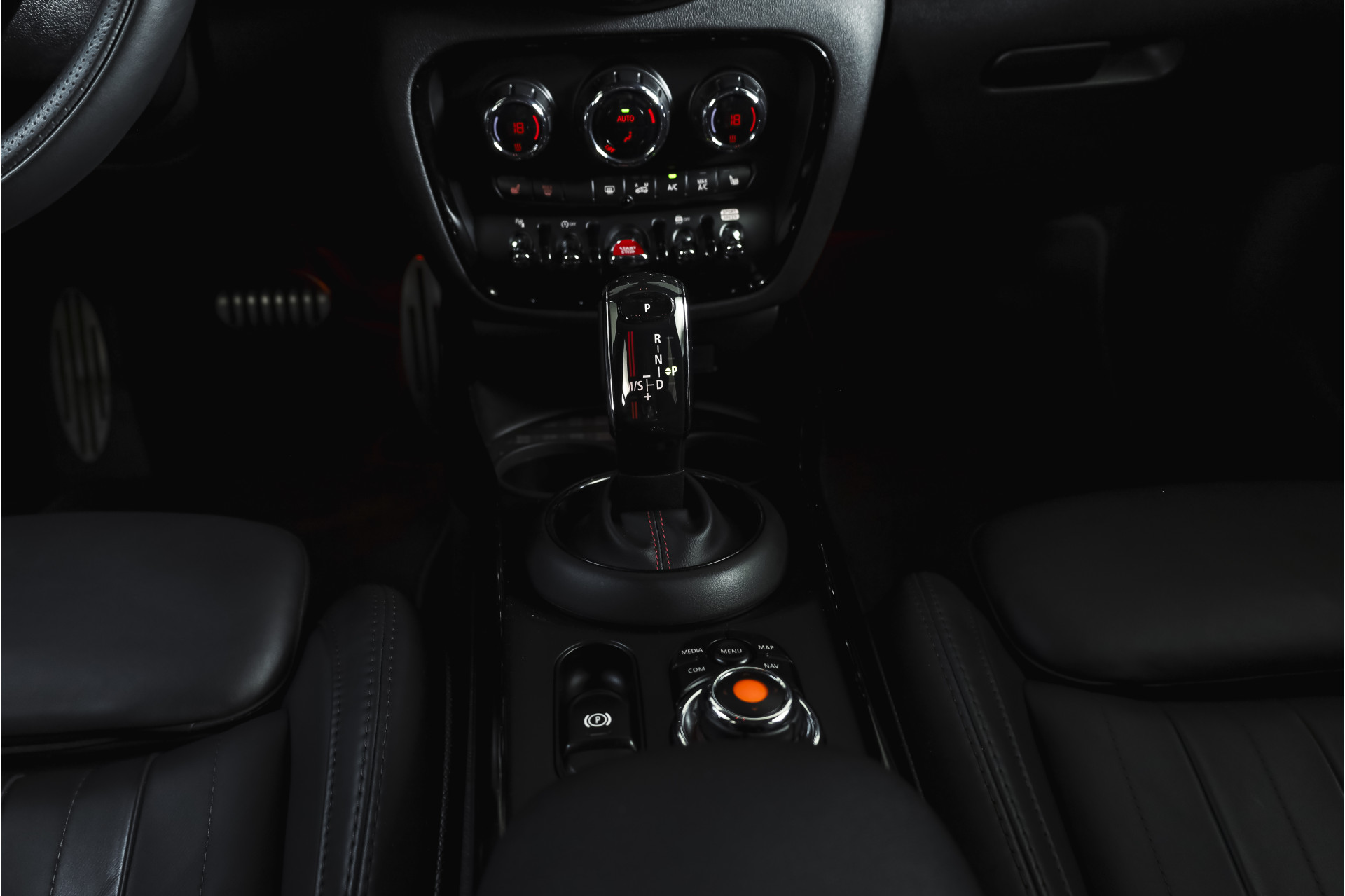 Foto van Mini Clubman John Cooper Works All4