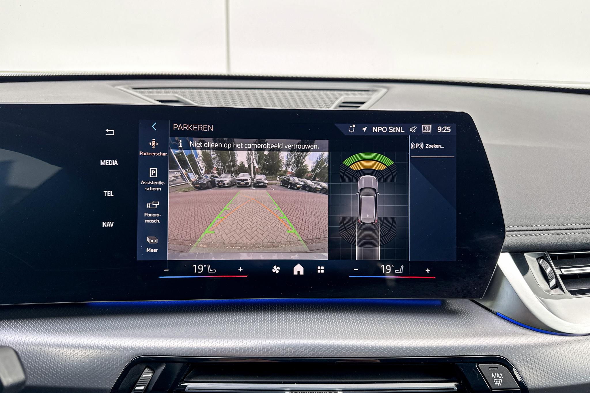 Foto van BMW Ix1 Edrive20