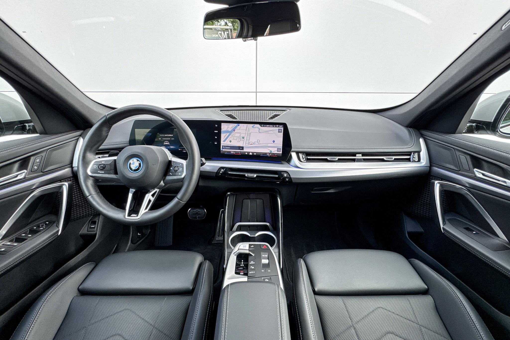 Foto van BMW Ix1 Edrive20