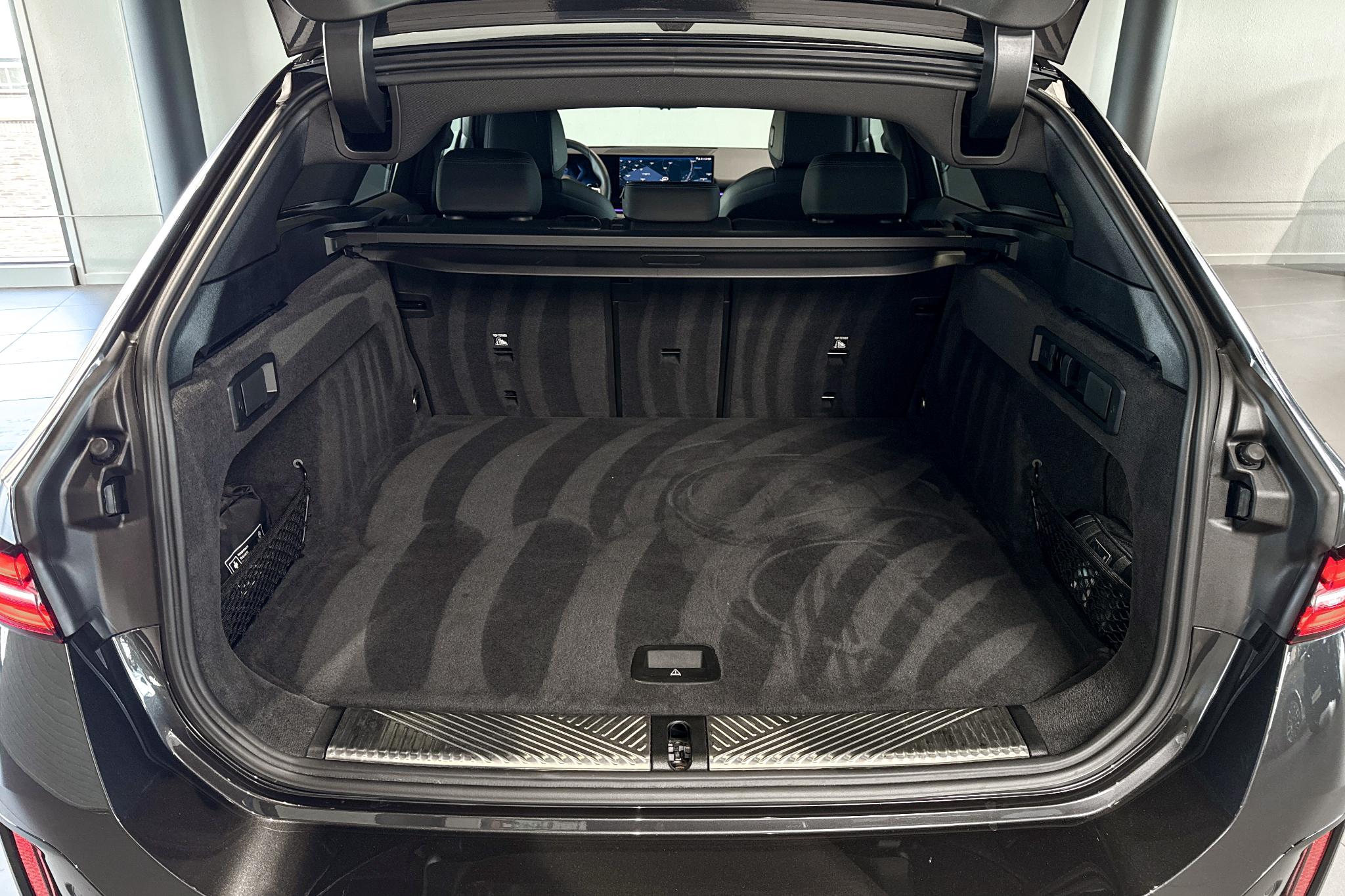 Foto van BMW 530e