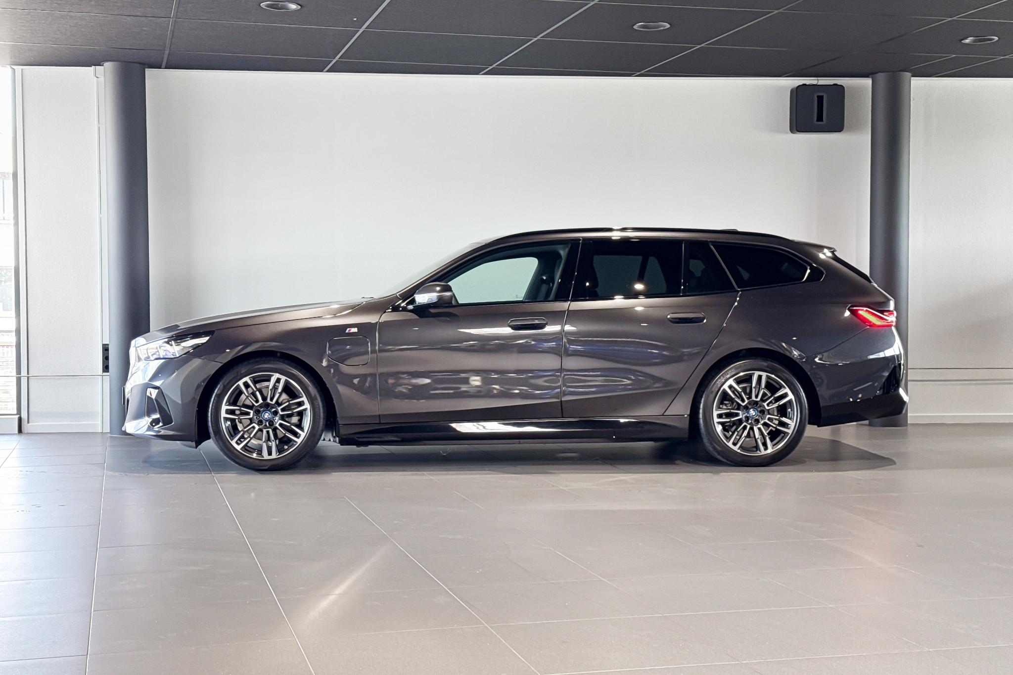 Foto van BMW 530e