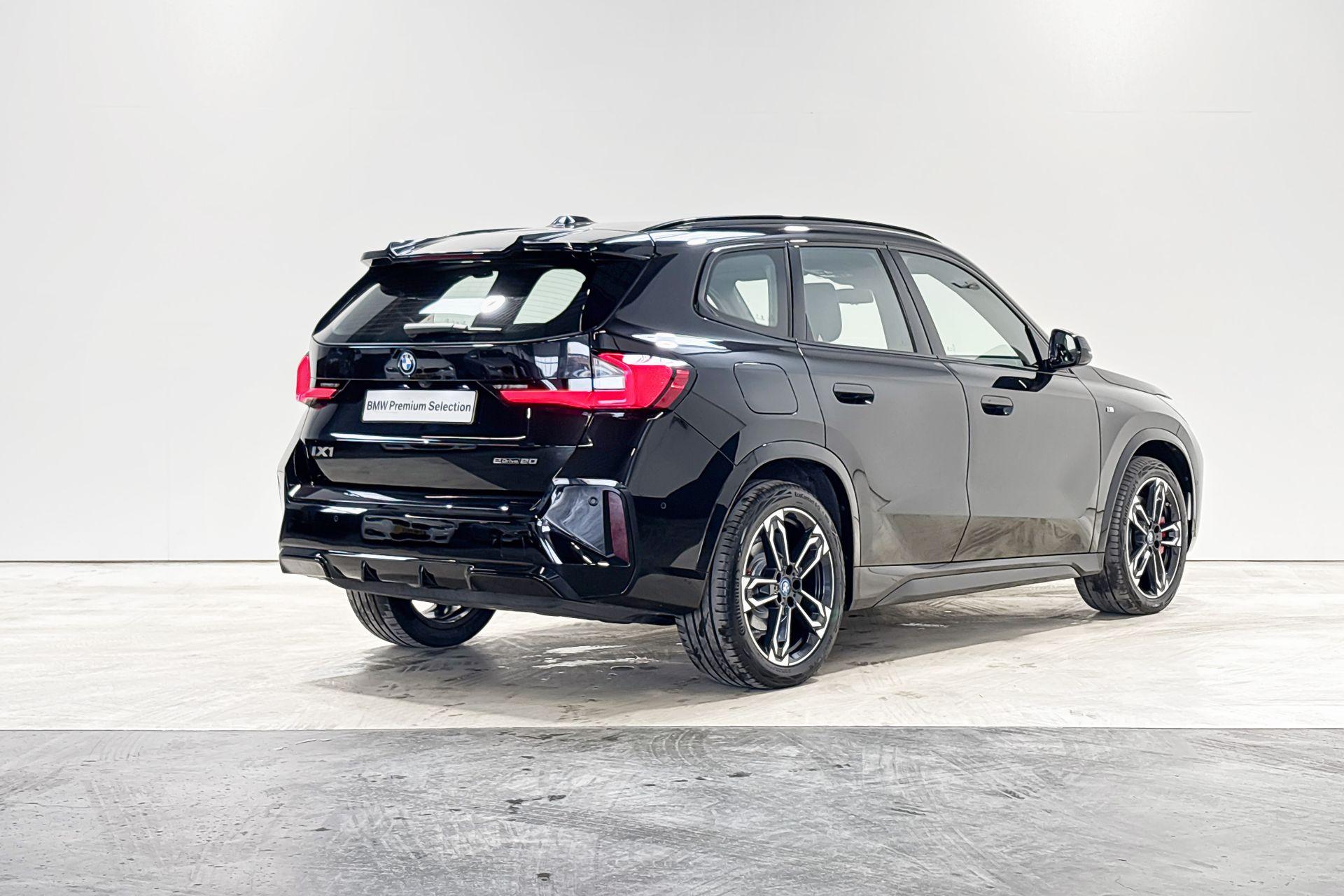 Foto van BMW Ix1 Edrive20