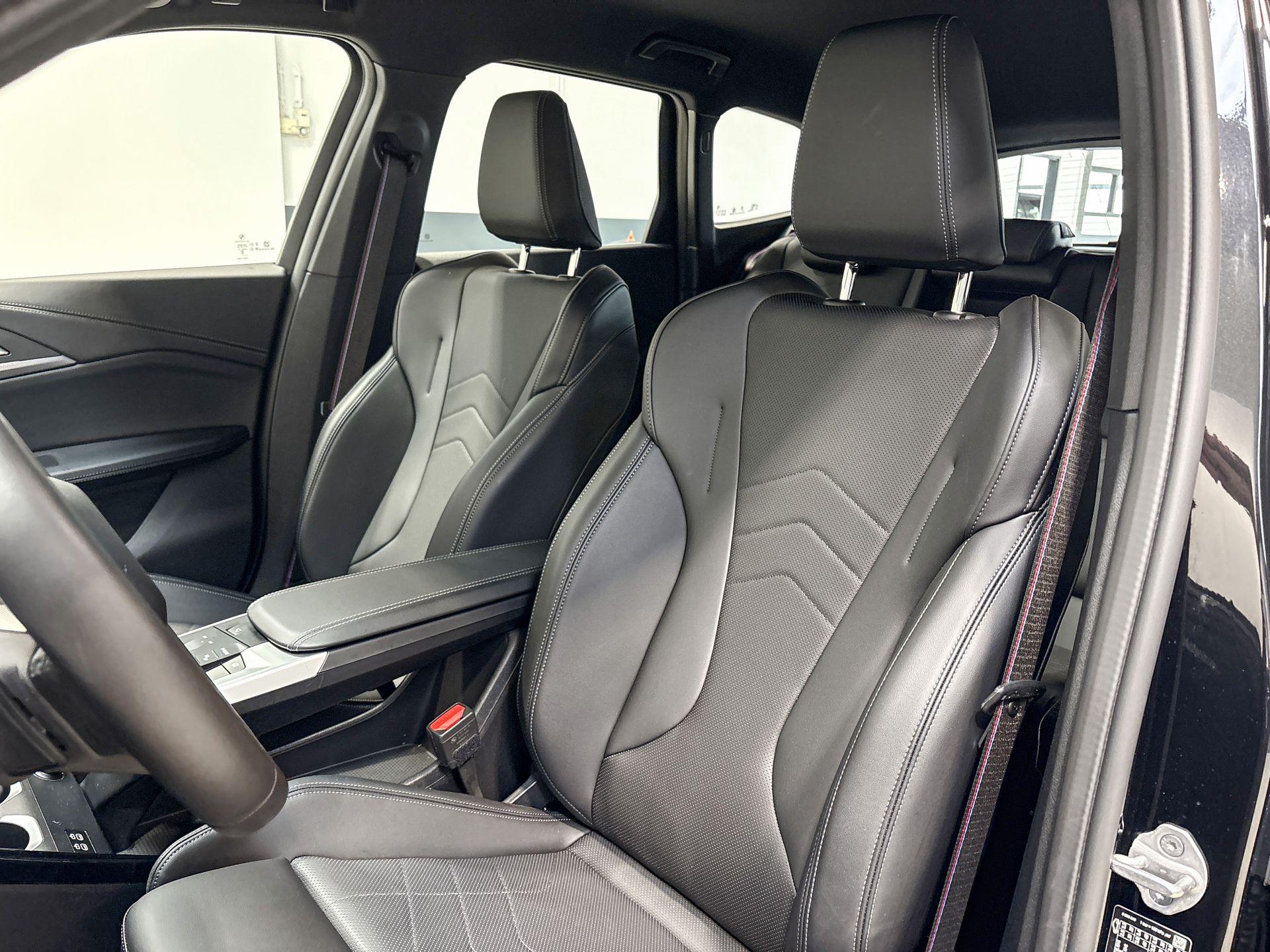 Foto van BMW Ix1 Edrive20