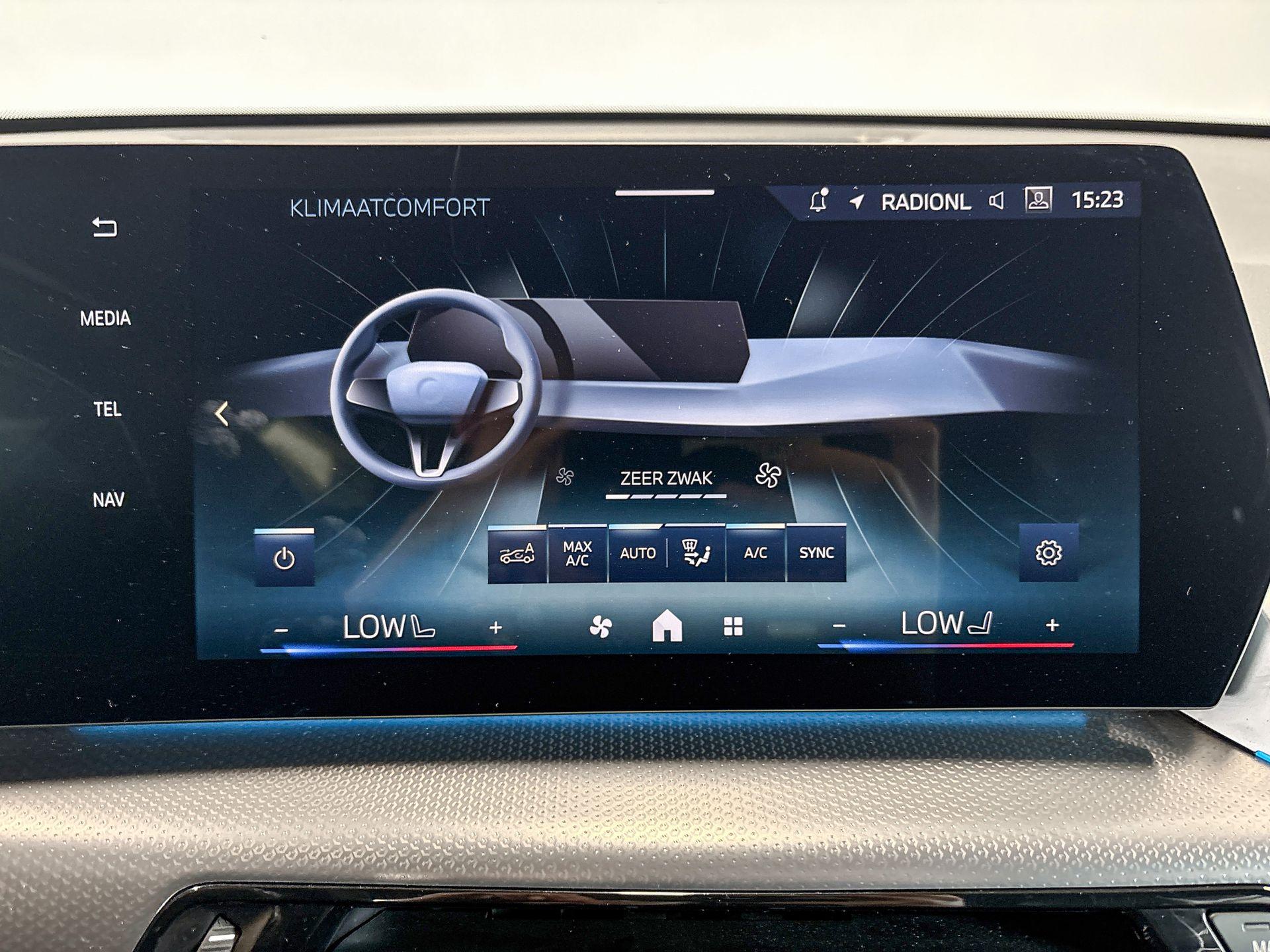 Foto van BMW Ix1 Edrive20