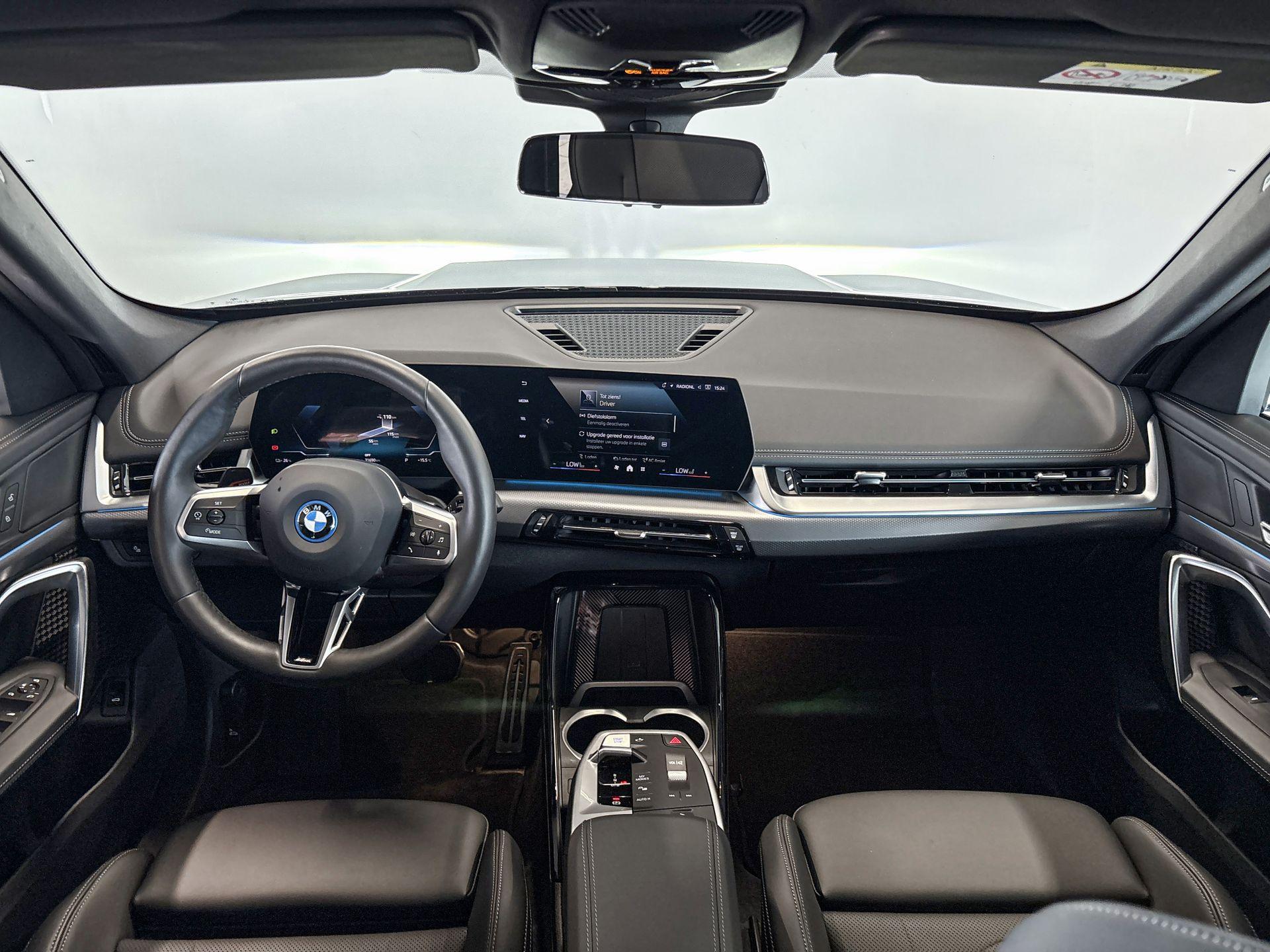 Foto van BMW Ix1 Edrive20