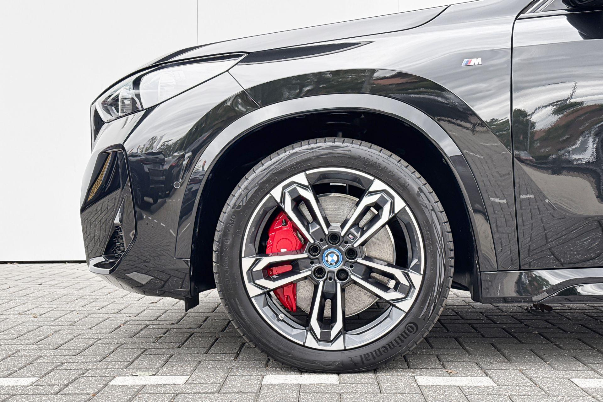 Foto van BMW Ix1 Edrive20
