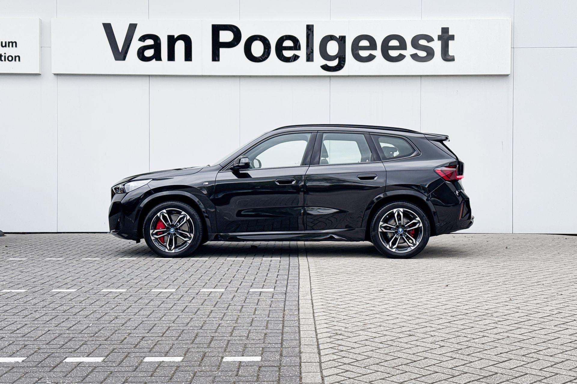 Foto van BMW Ix1 Edrive20