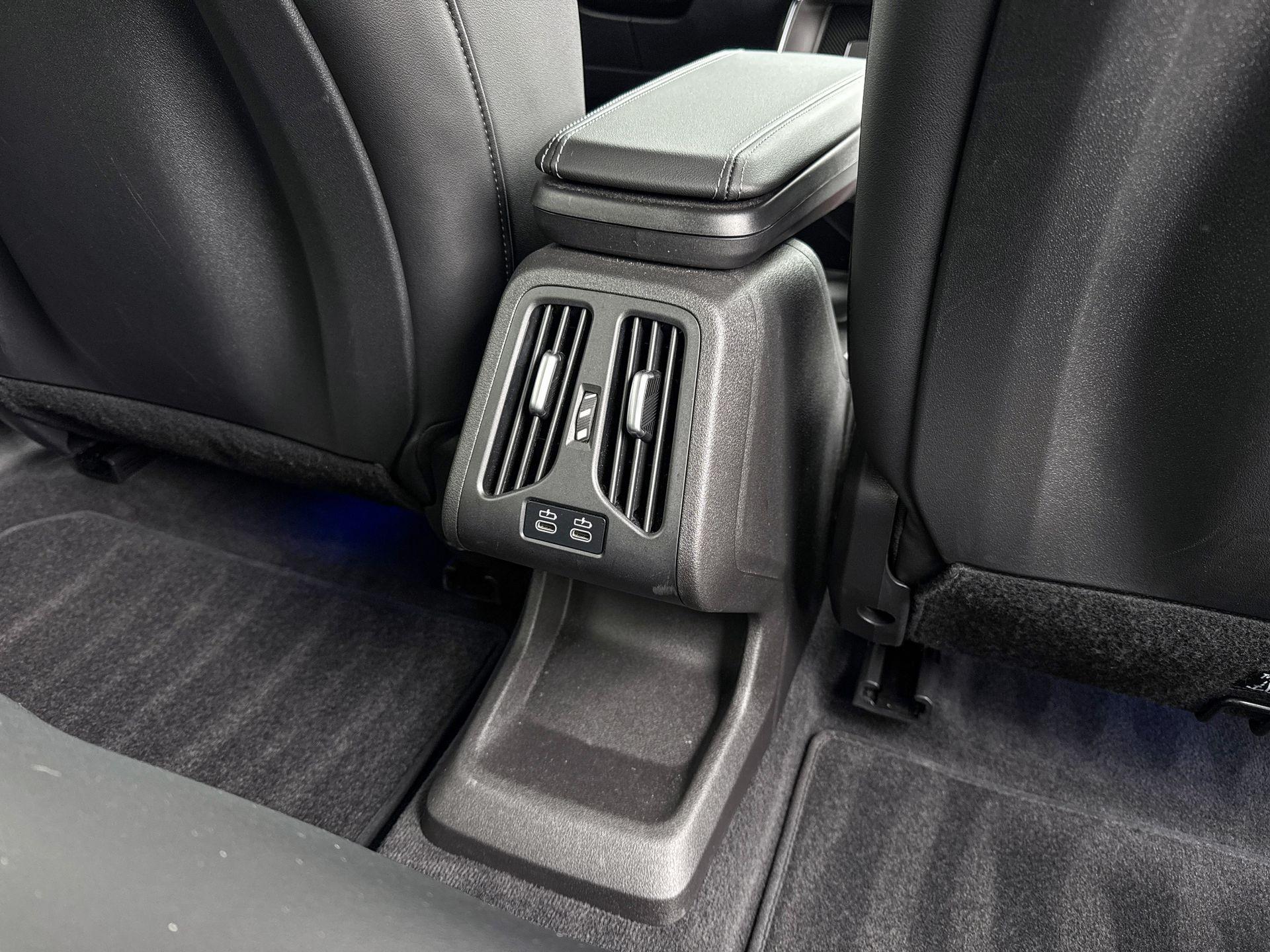 Foto van BMW Ix1 Edrive20