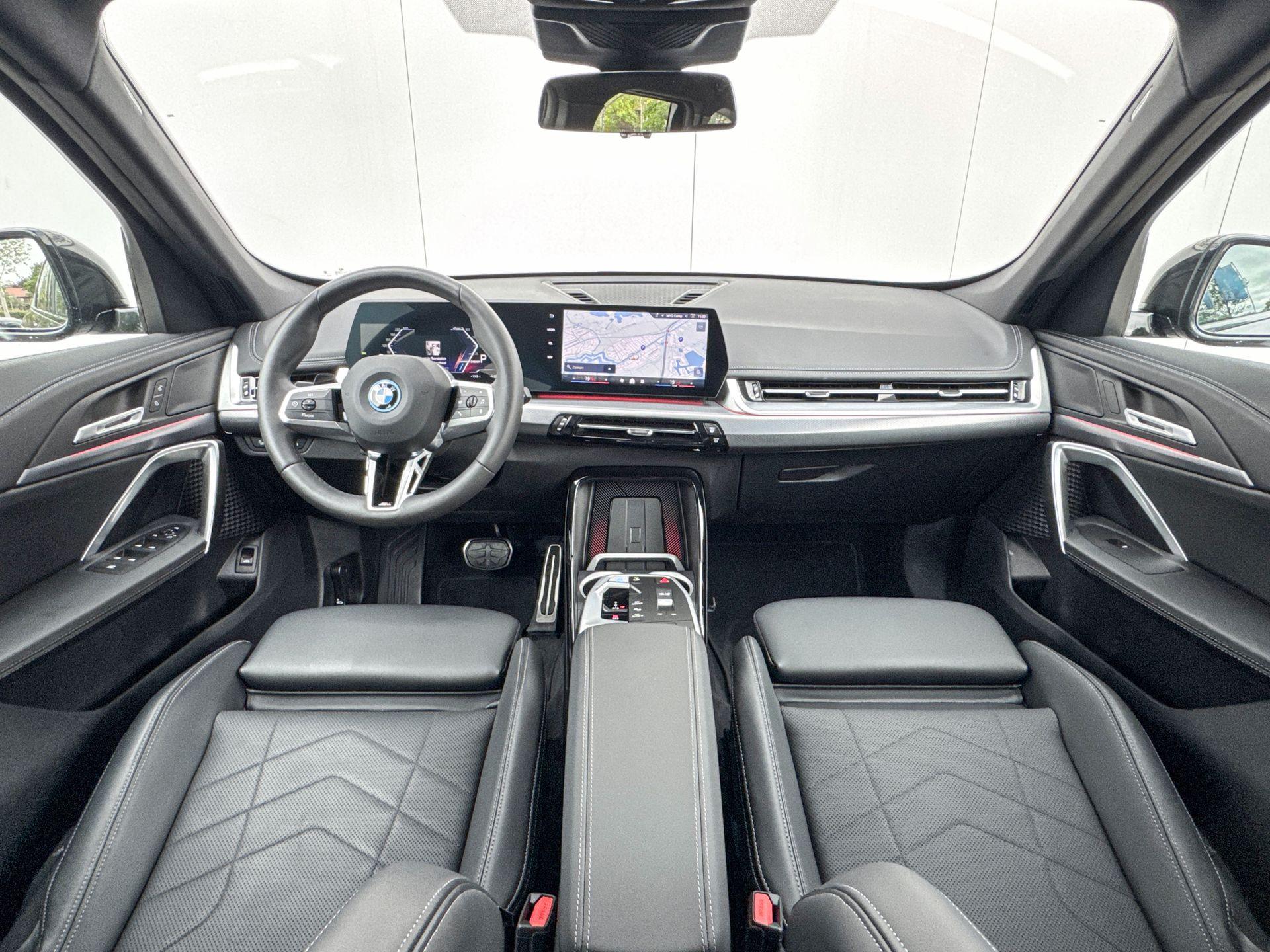 Foto van BMW Ix1 Edrive20