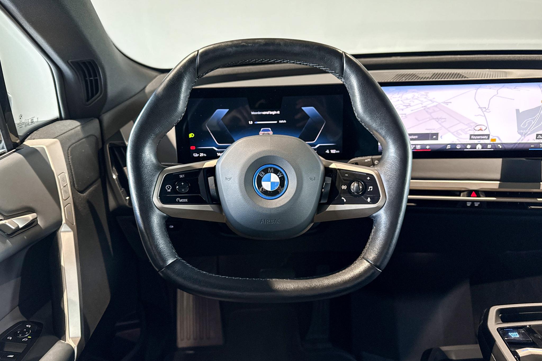 Foto van BMW Ix Xdrive50
