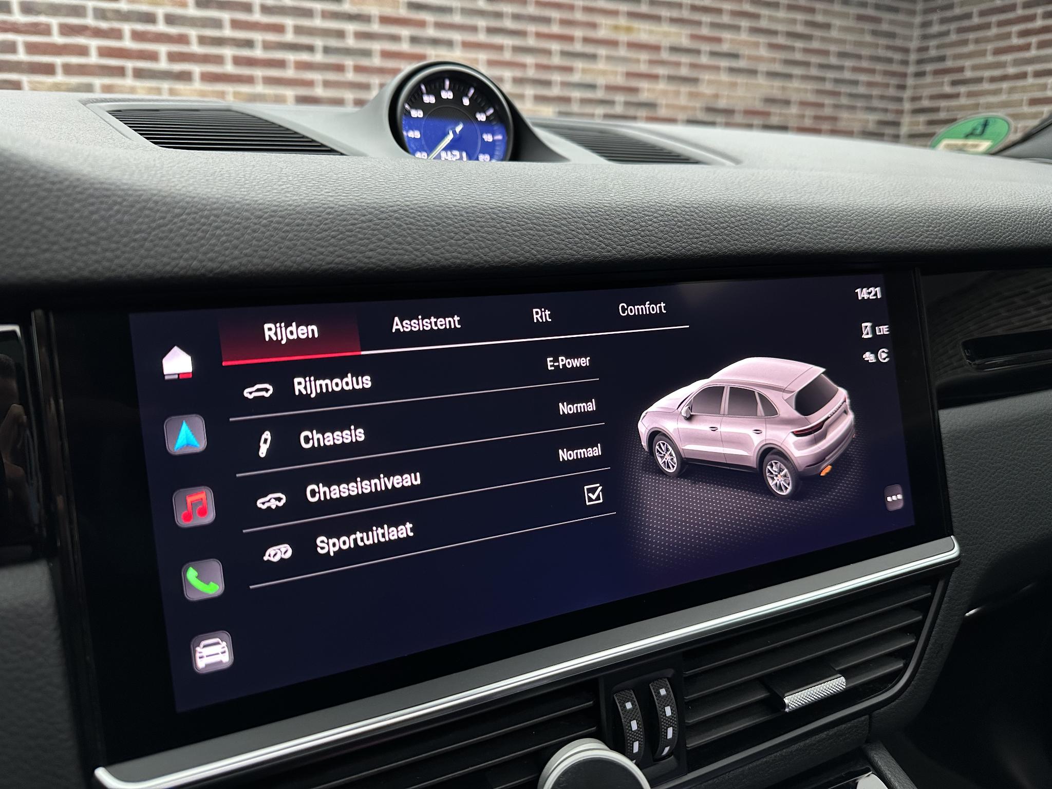 Foto van Porsche Cayenne E-hybrid