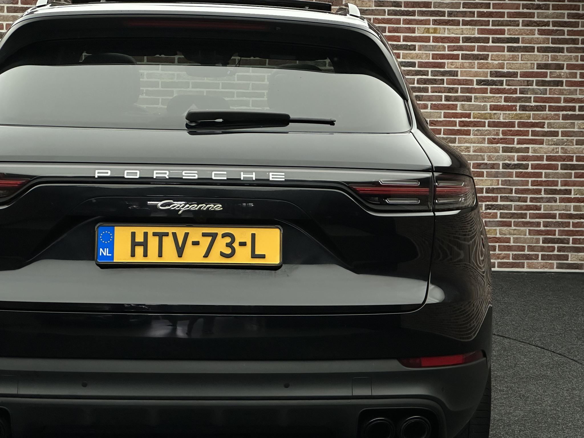 Foto van Porsche Cayenne E-hybrid