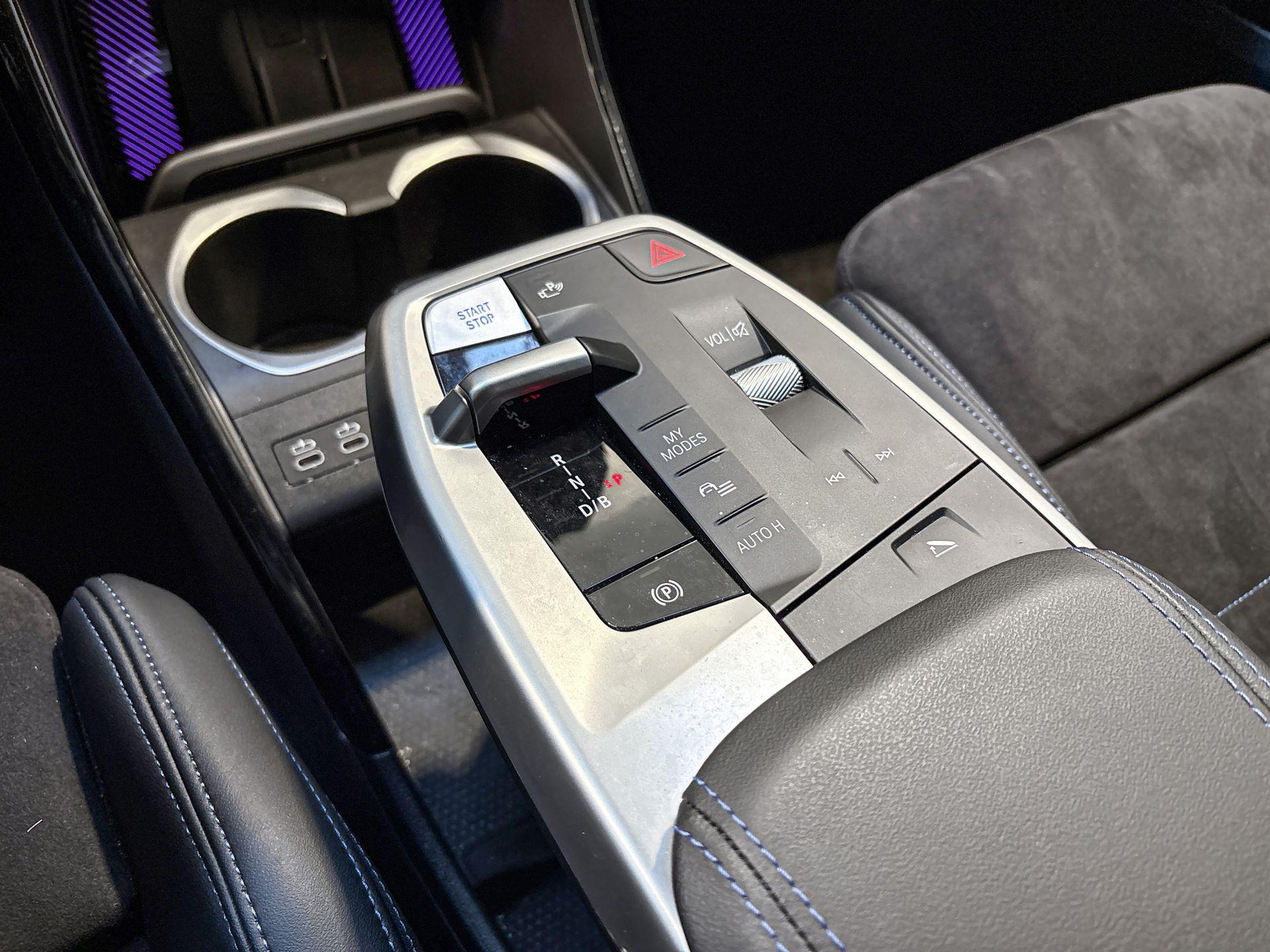 Foto van BMW Ix1 Xdrive30