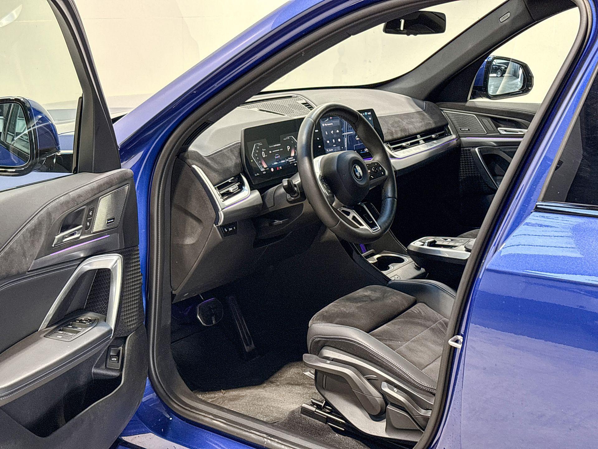 Foto van BMW Ix1 Xdrive30