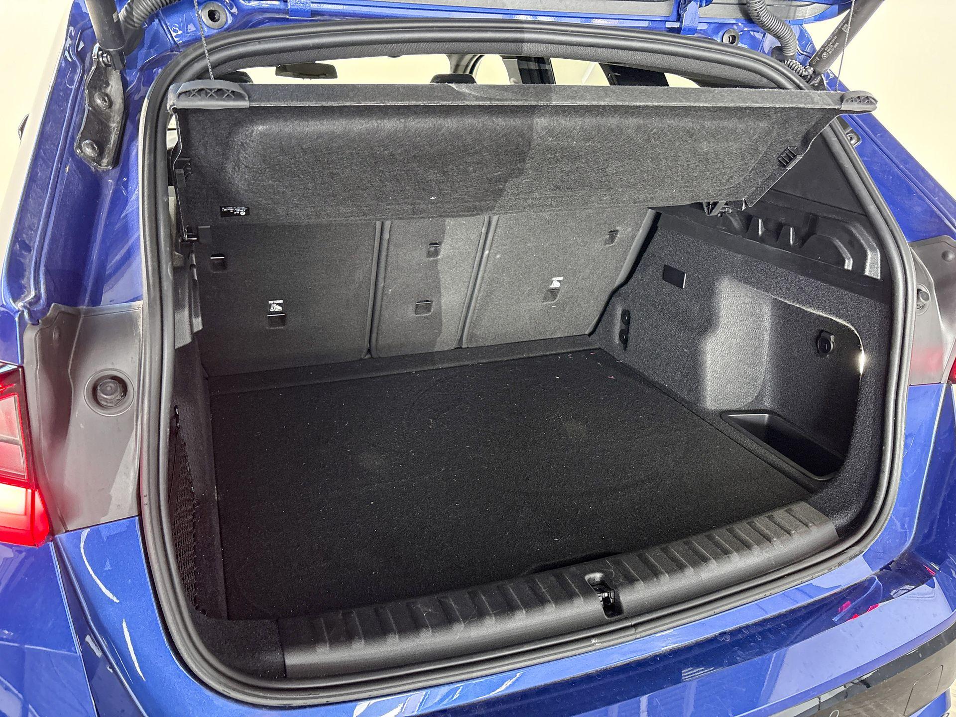 Foto van BMW Ix1 Xdrive30