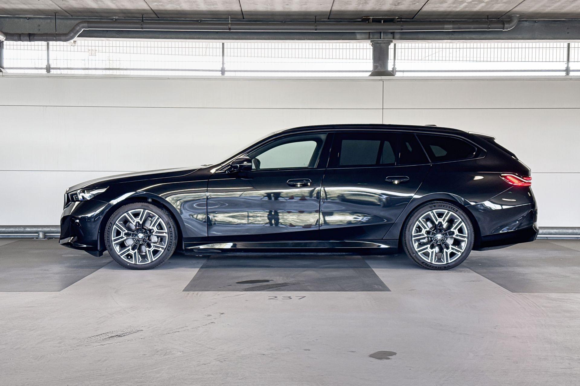 Foto van BMW I5 Edrive40