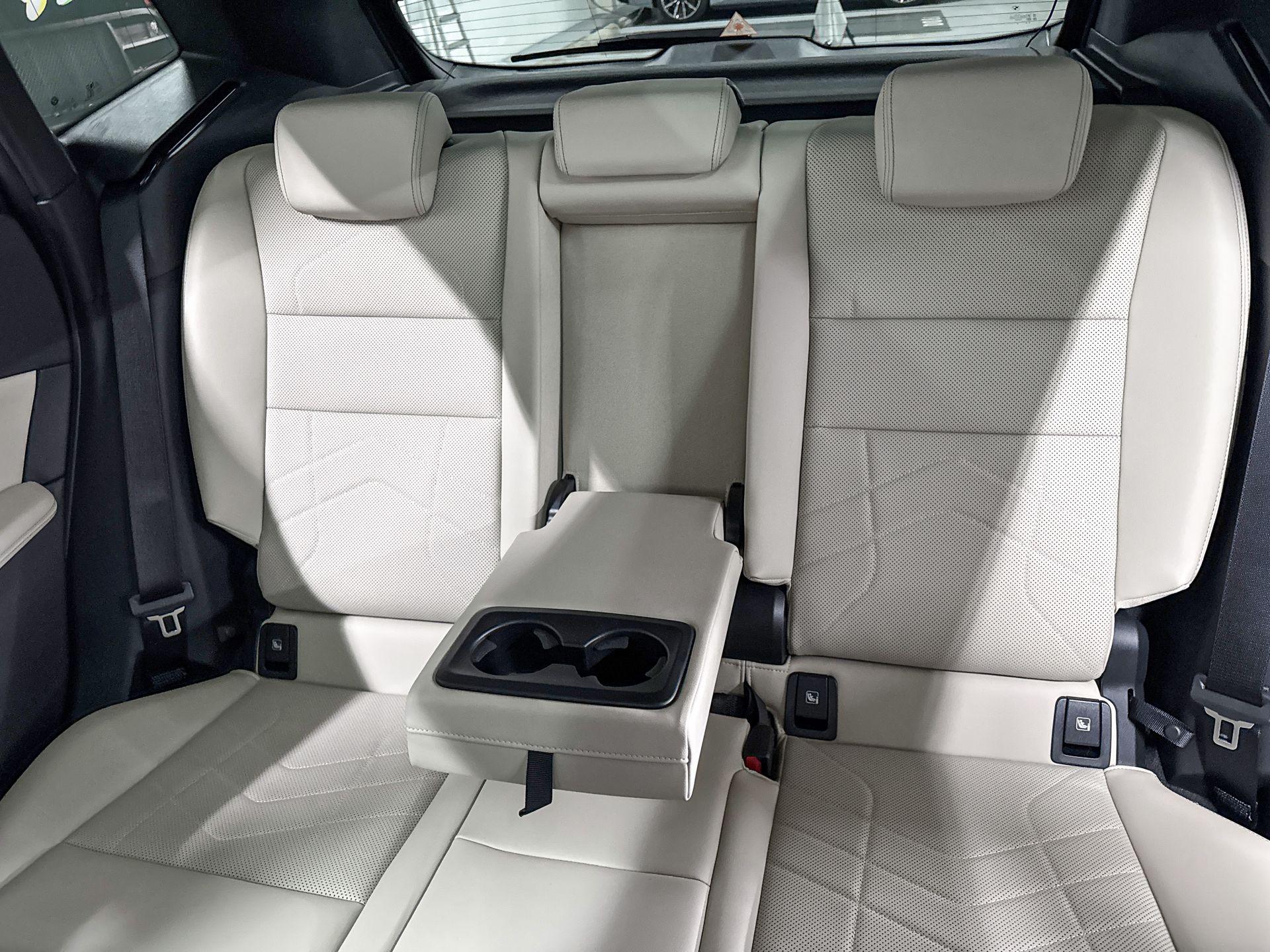 Foto van BMW 220i Active Tourer