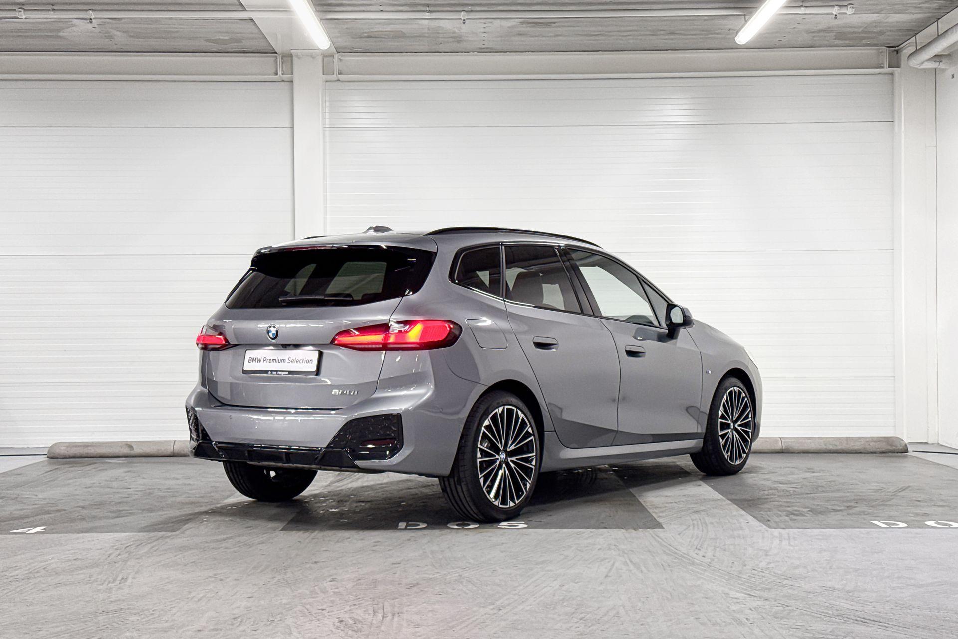 Foto van BMW 220i Active Tourer